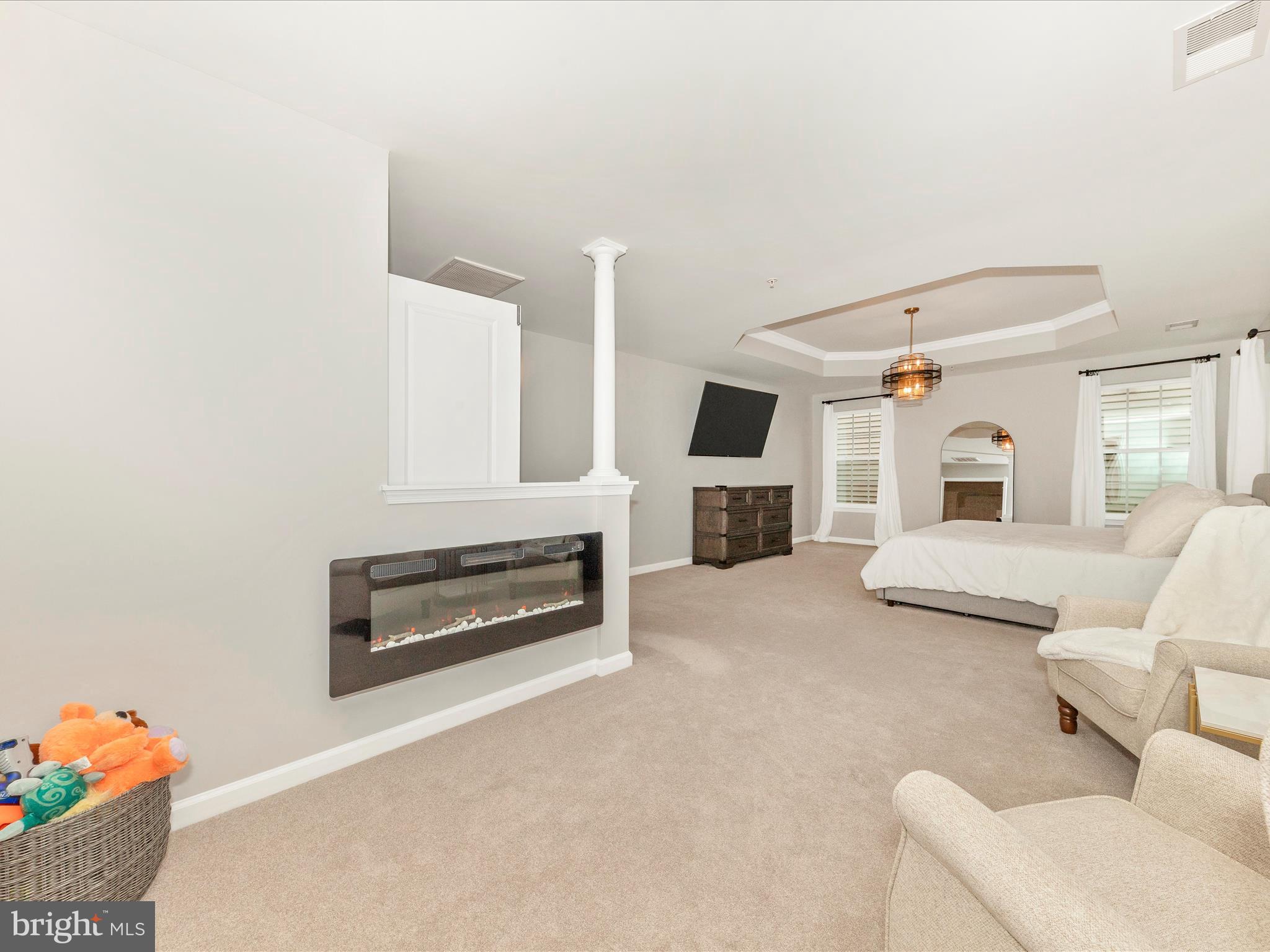 WOODRIDGE - Residential