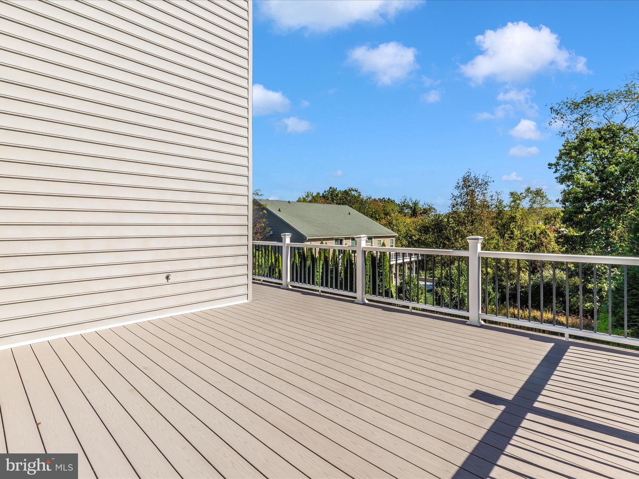 WOODRIDGE - Residential