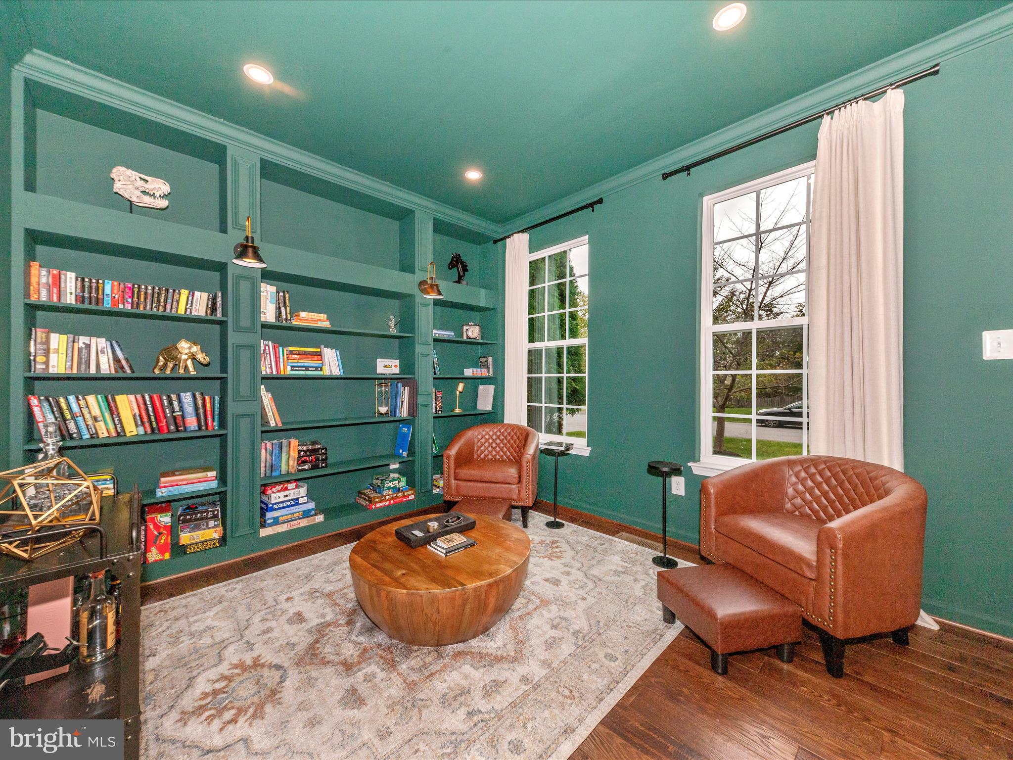 WOODRIDGE - Residential