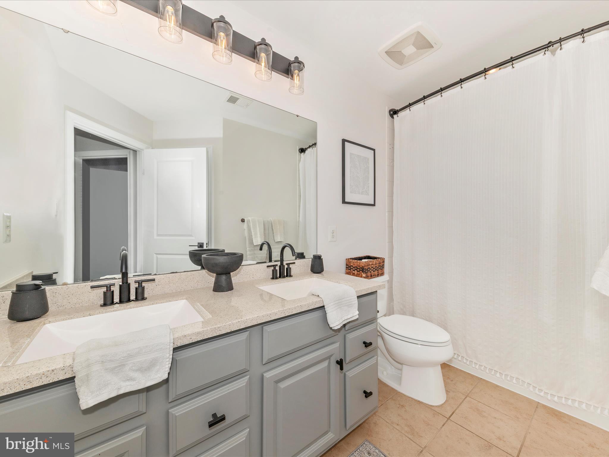 WOODRIDGE - Residential