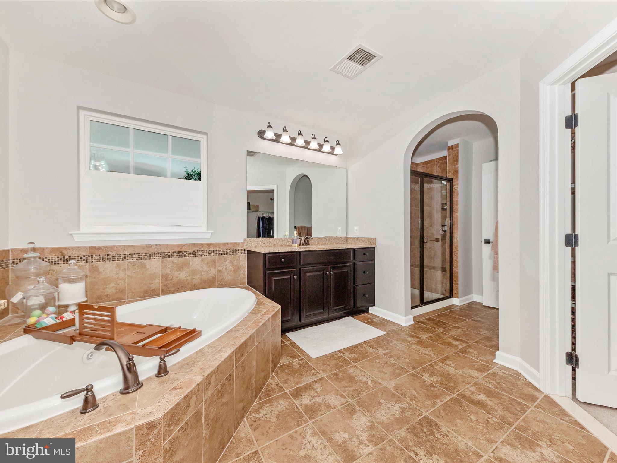 WOODRIDGE - Residential