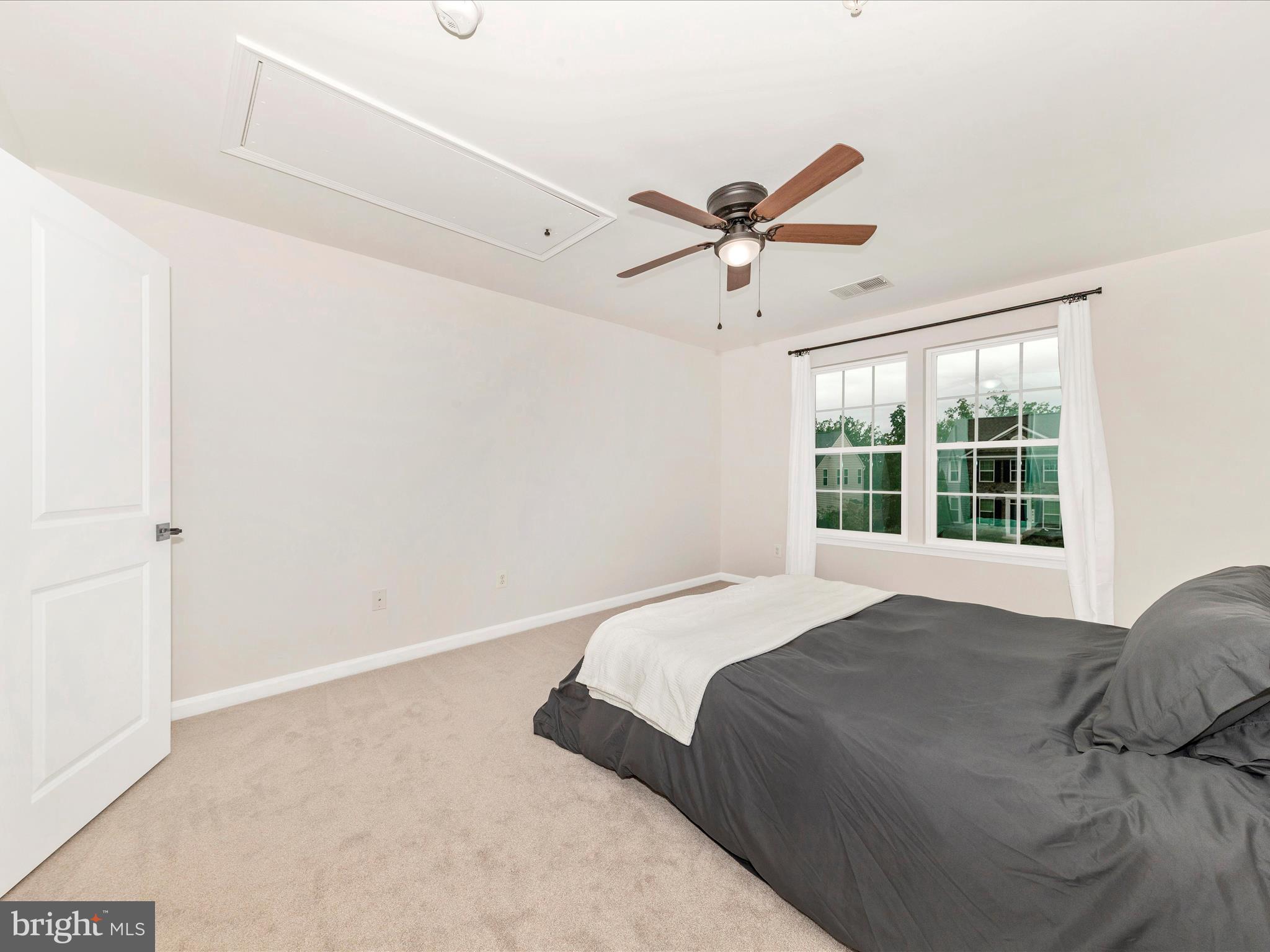 WOODRIDGE - Residential