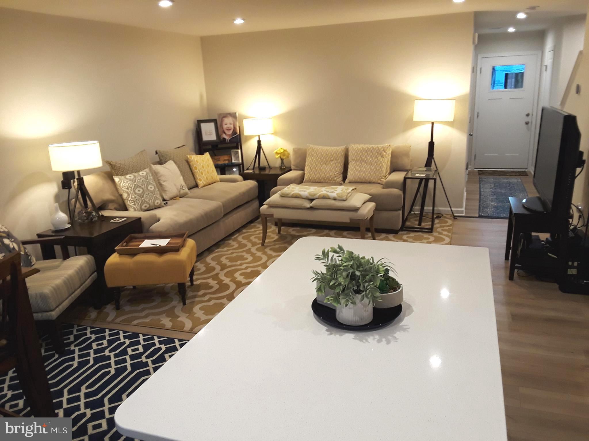 3021 SILVER BIRCH LANE