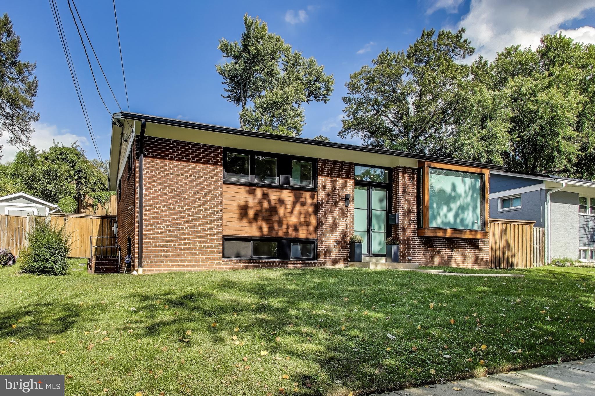 NEWPORT HILLS - Residential Lease