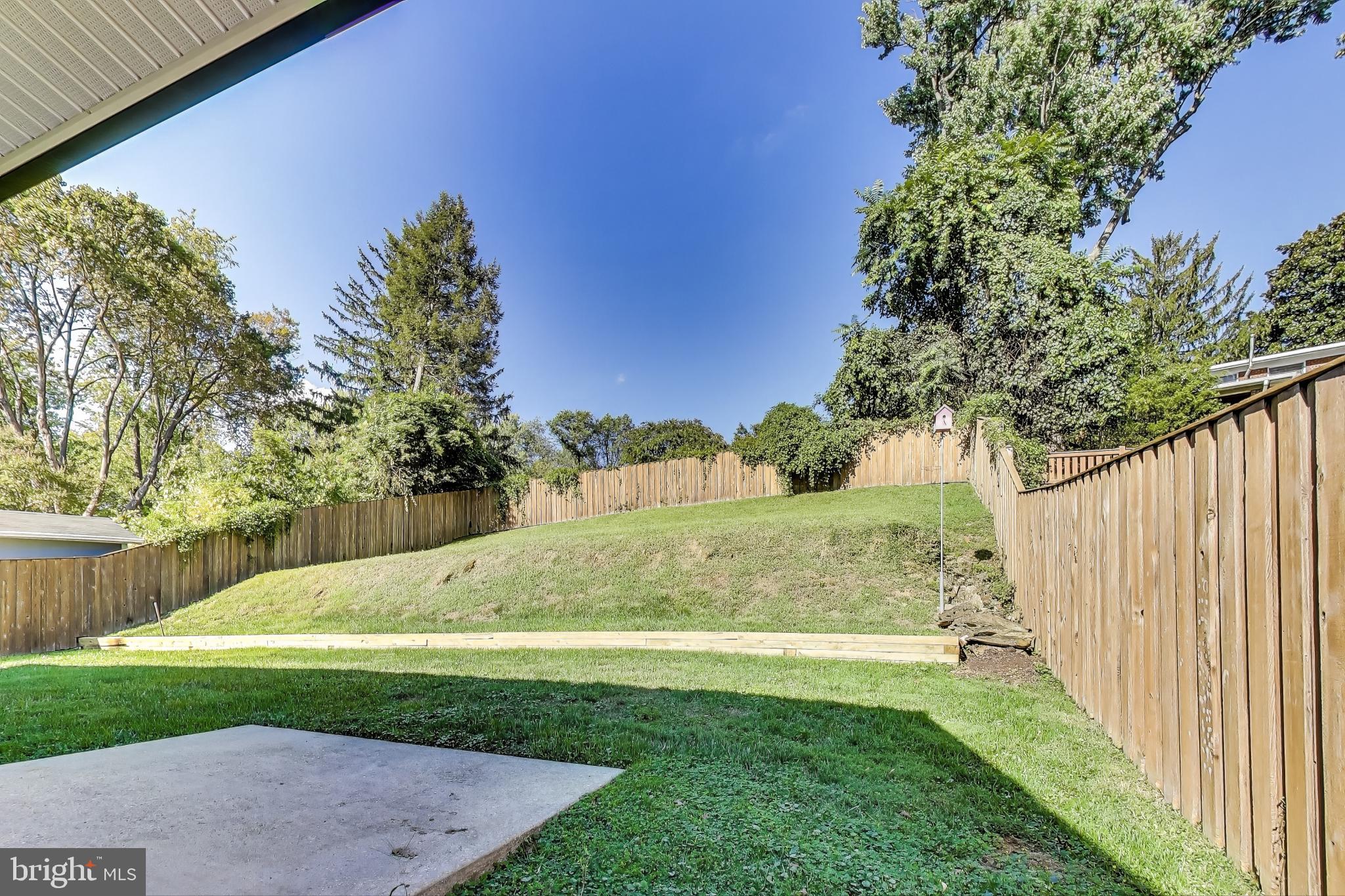 NEWPORT HILLS - Residential Lease