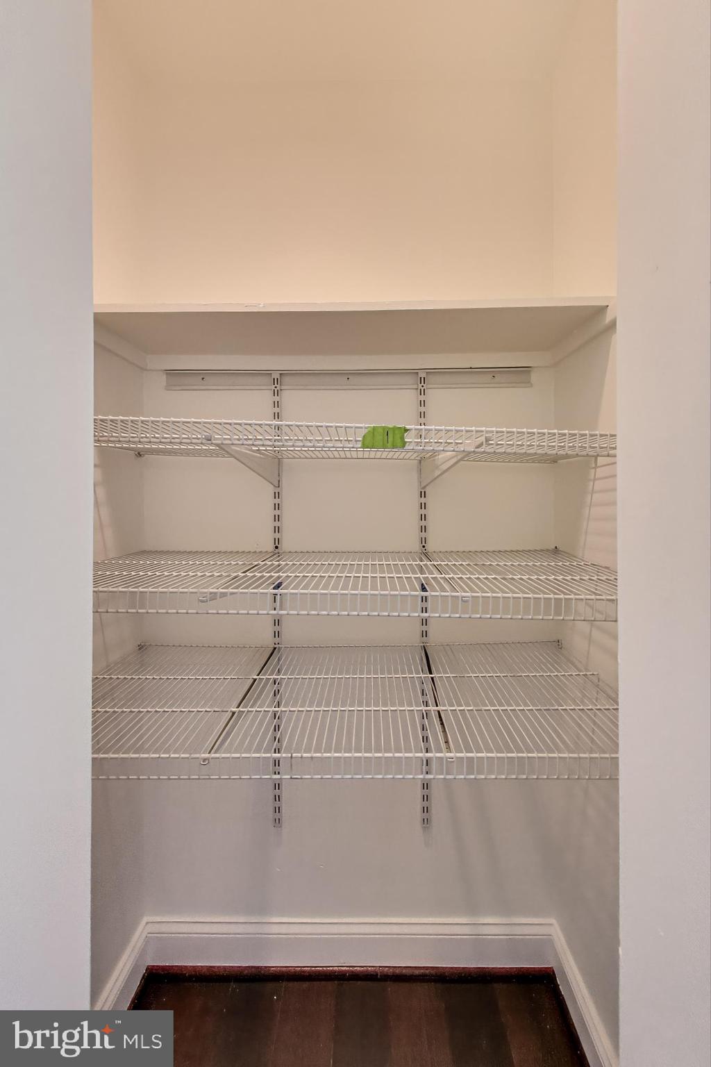 NEWPORT HILLS - Residential Lease