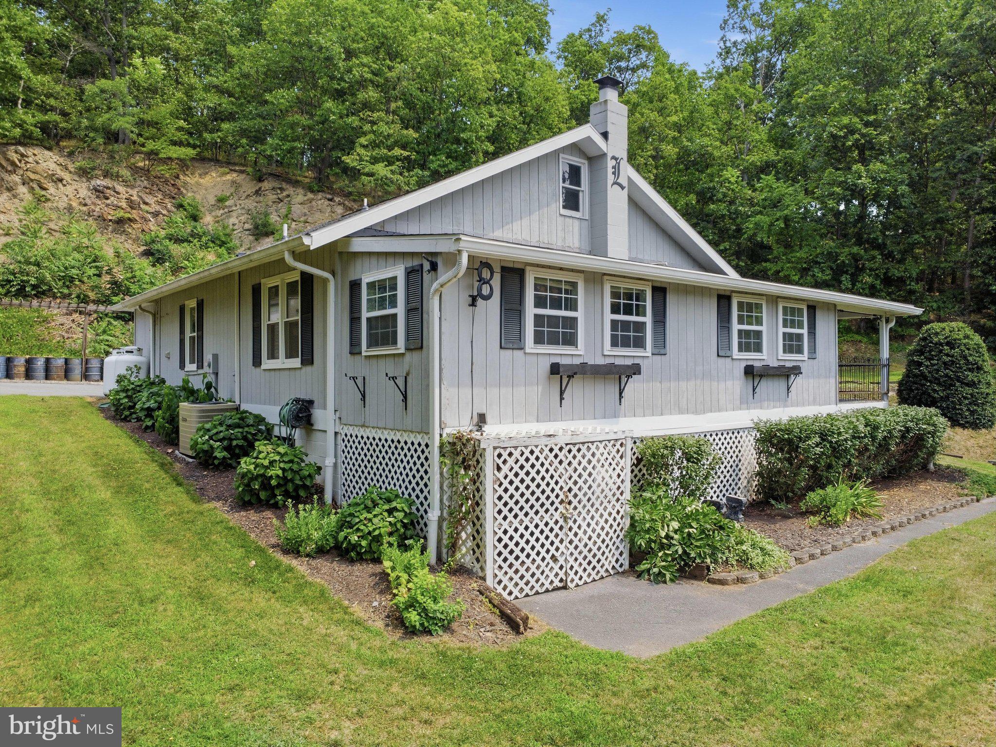 11733 SNUG HARBOR LANE