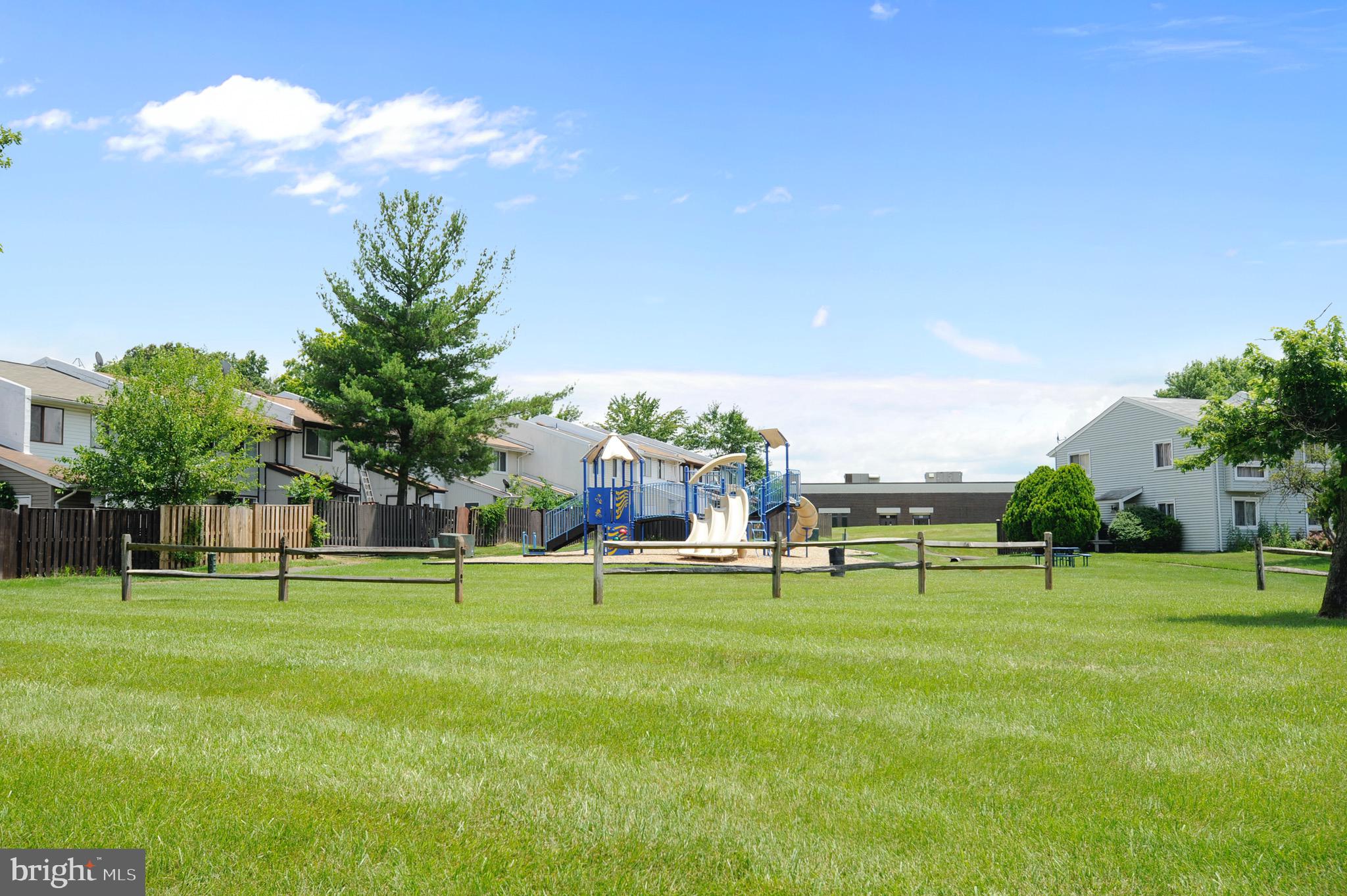 SUGARLAND RUN - Residential