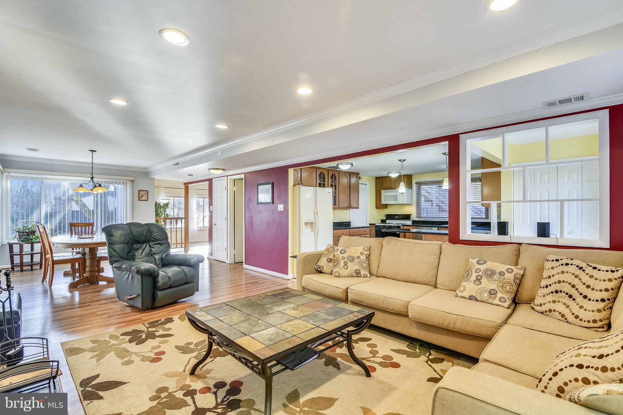 SUGARLAND RUN - Residential