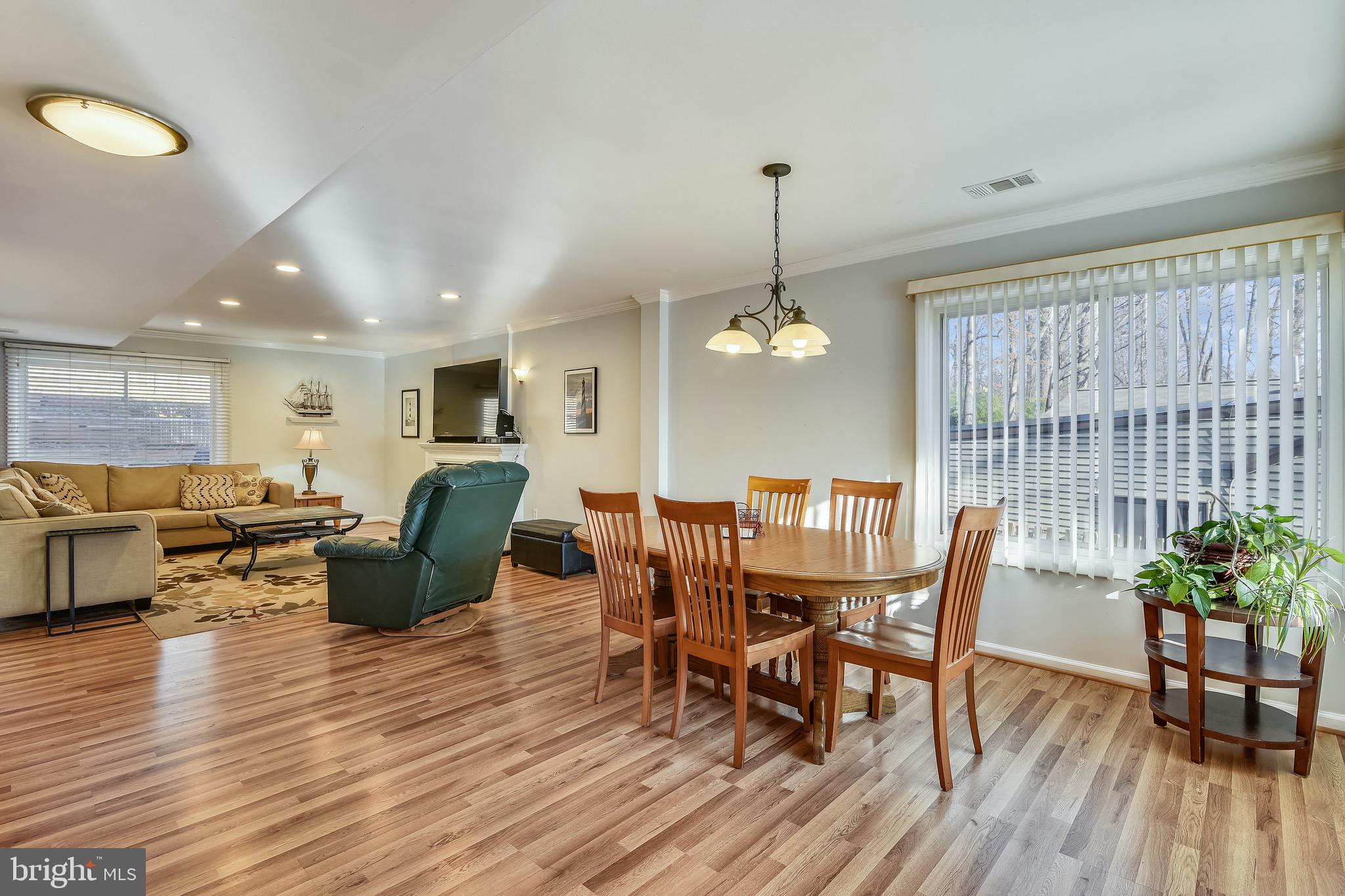 SUGARLAND RUN - Residential