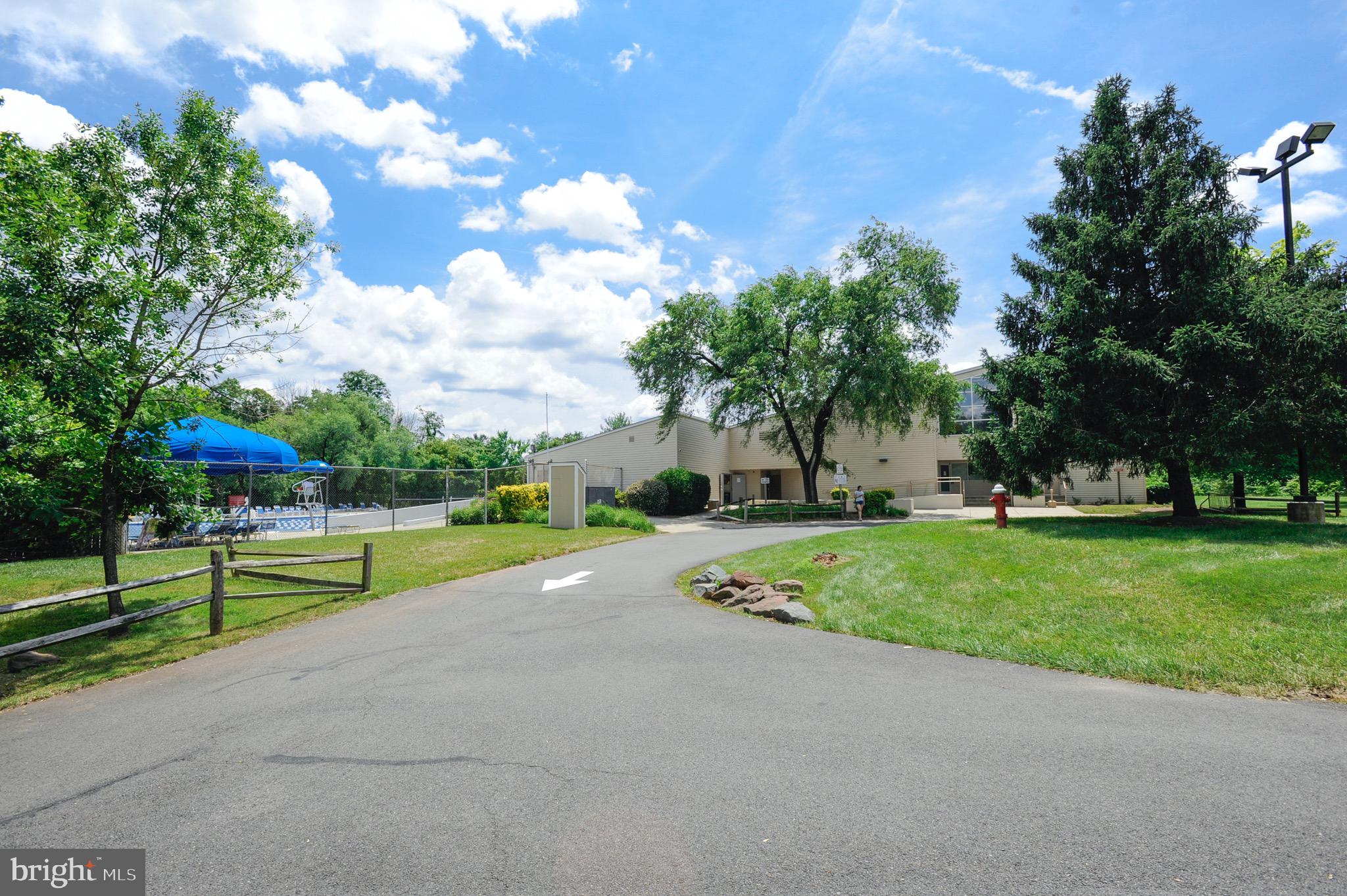 SUGARLAND RUN - Residential