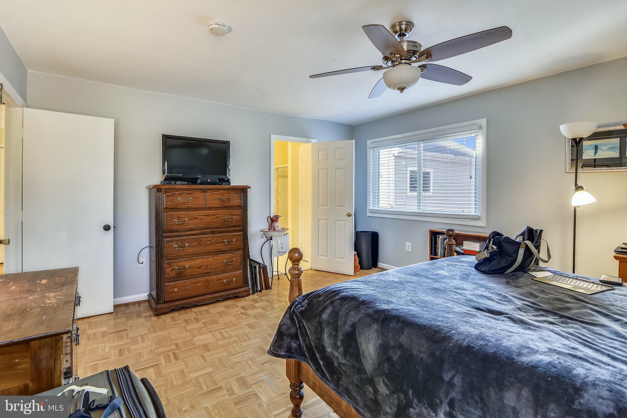 SUGARLAND RUN - Residential