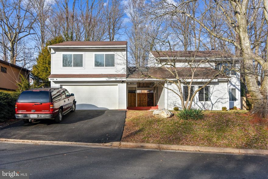 Spacious home in Sugarland Run. with open concept floor-plan. 3 bedrooms and 2 full baths on the upper level (wall can be added to revert back to 4 bedrooms upstairs, for a total of 5 bedrooms). Wonderful architecture with high ceilings. Fenced back yard with flagstone patio and tiered garden boxes can sustain a bountiful garden.  Fabulous permitted apartment above the garage (46820 Penny Lane) with kitchen can serve as home office, home school, or rental income. Community amenities include pool, over 20 miles of walking trails, tot lots and Willow Lake for fishing. Just 10 miles to Dulles International Airport, and 8 miles to Silver Line Metro. Adjacent to several major commuter routes. Convenient to shopping, restaurants and Algonkian Regional Park. Open House Sunday January 24th 1-3pm