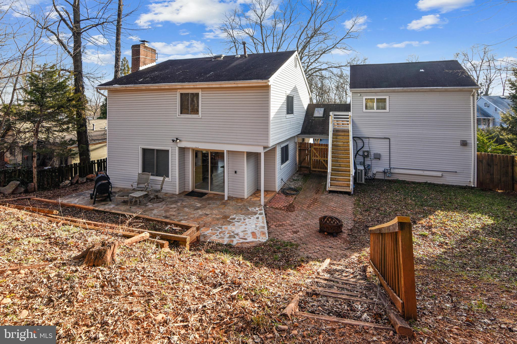 SUGARLAND RUN - Residential