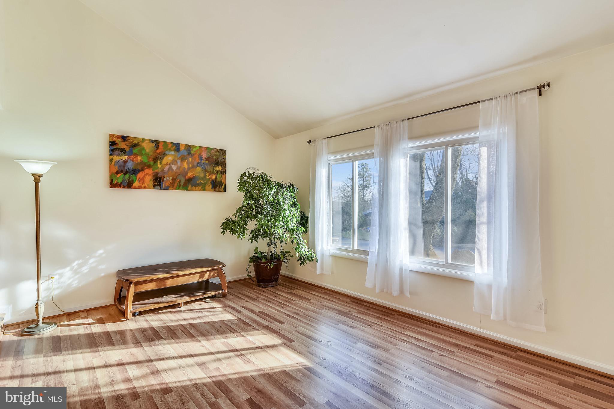 SUGARLAND RUN - Residential