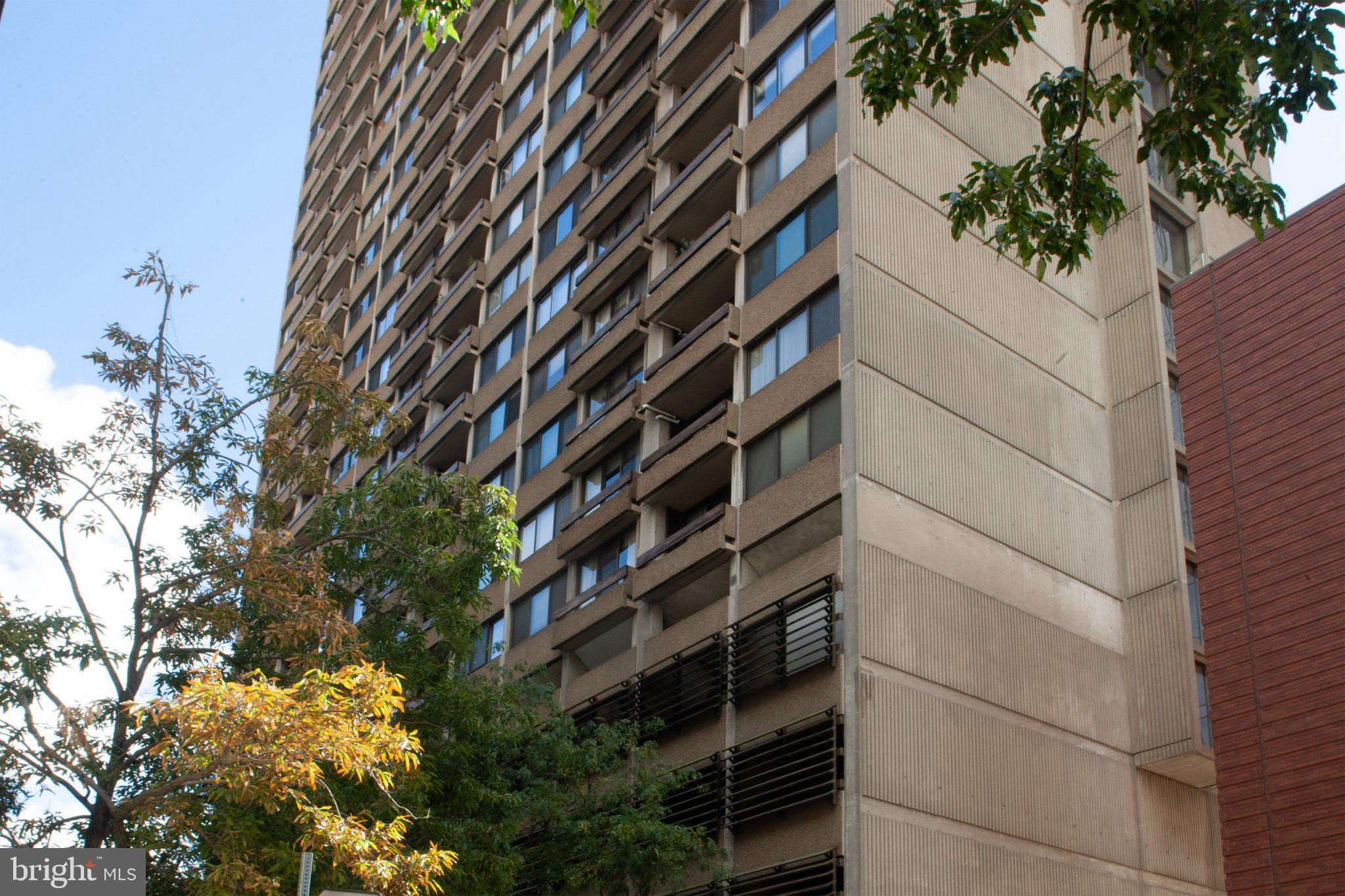 1326 SPRUCE STREET 42 608