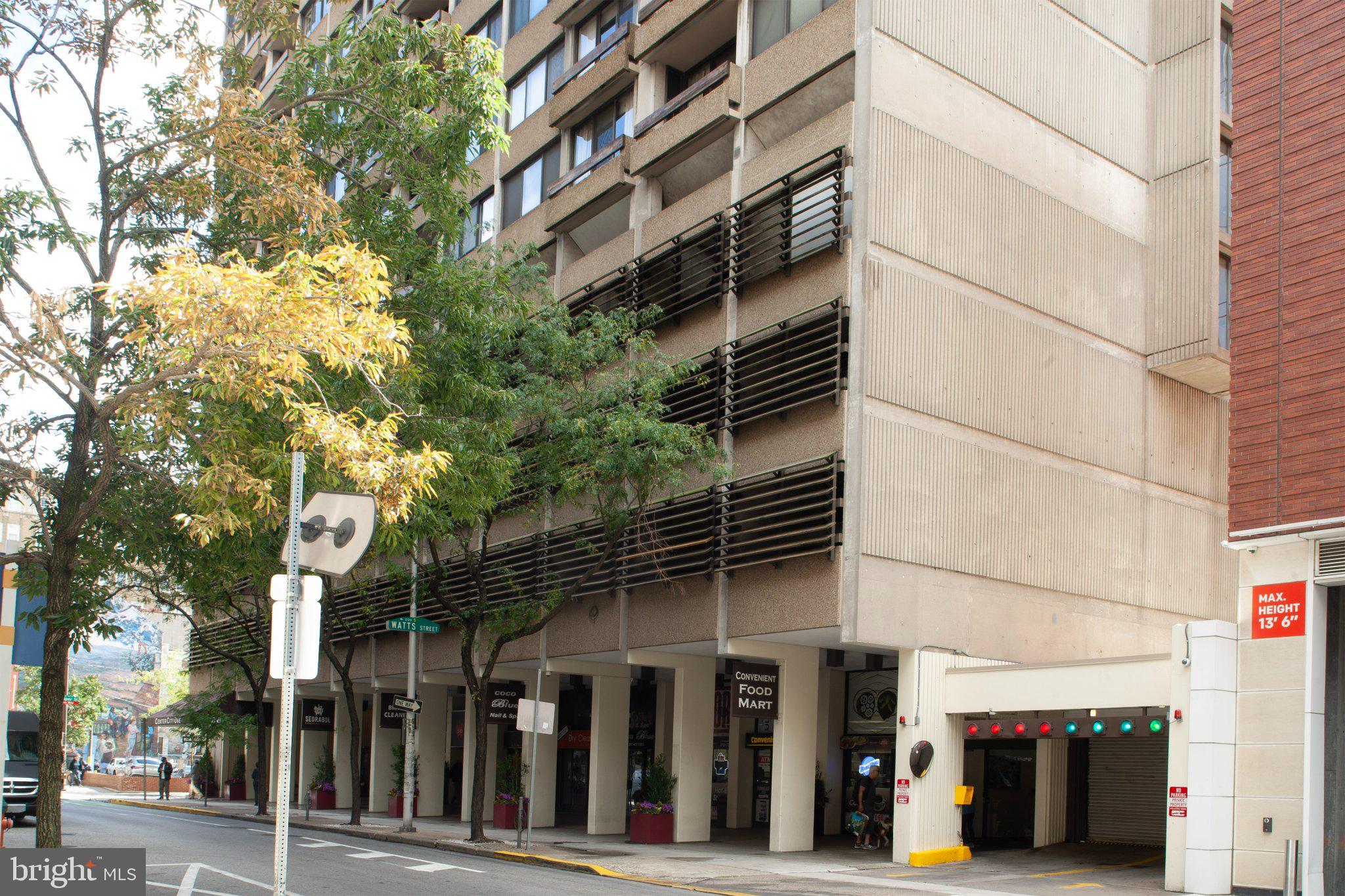 1326 SPRUCE STREET 42 608