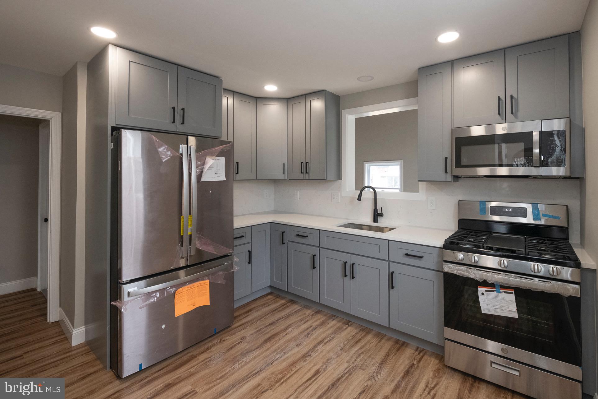 RIDLEY PARK - Residential