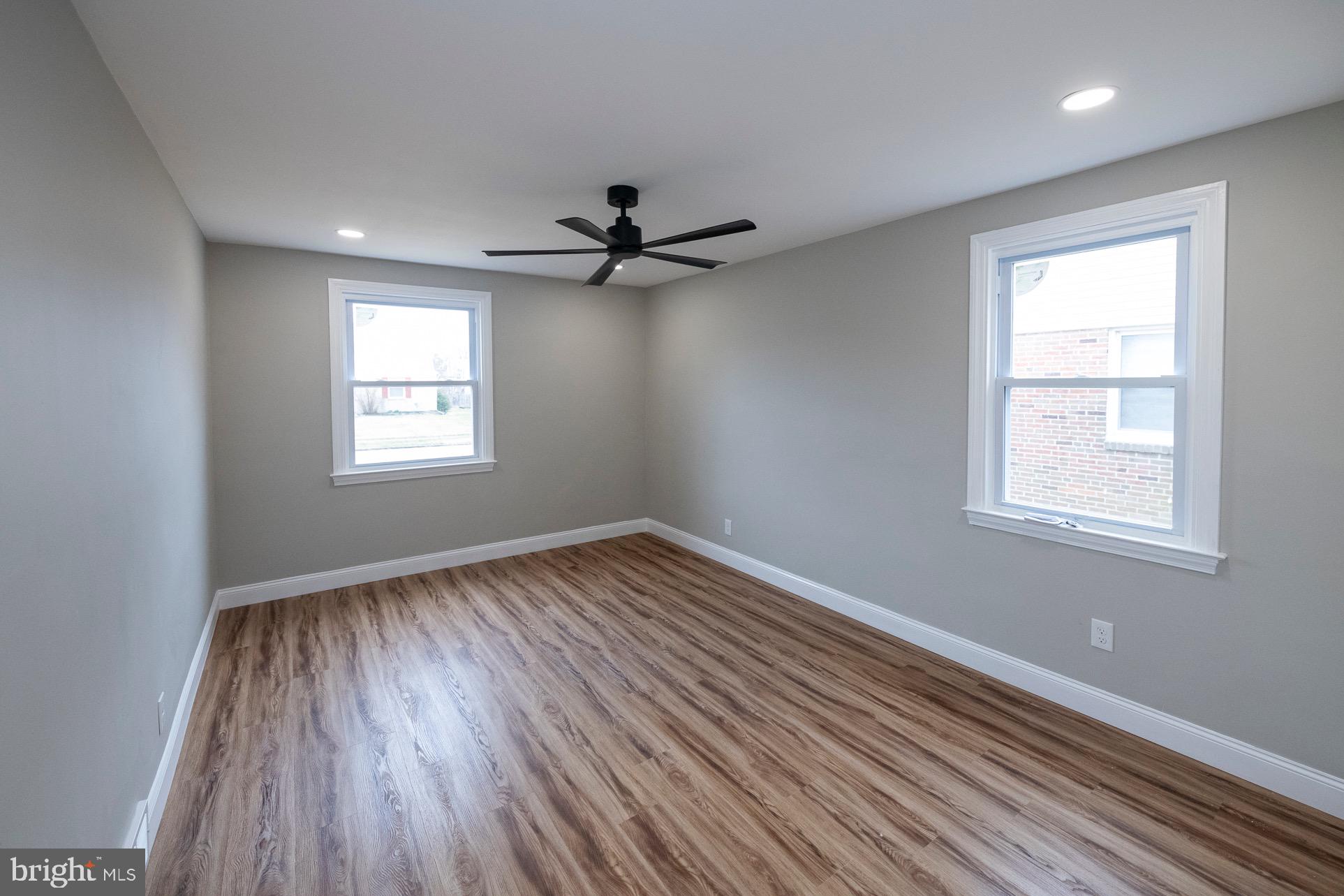 RIDLEY PARK - Residential