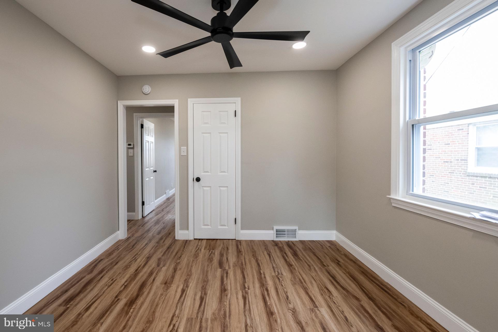 RIDLEY PARK - Residential