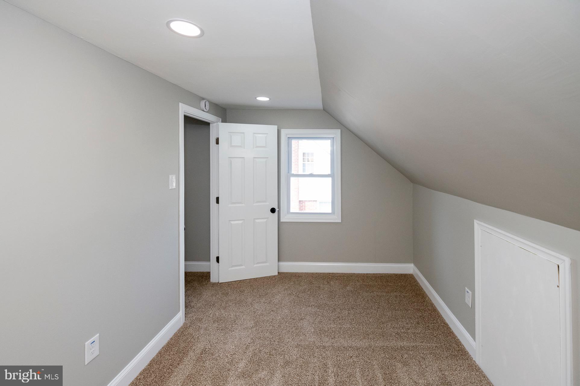 RIDLEY PARK - Residential