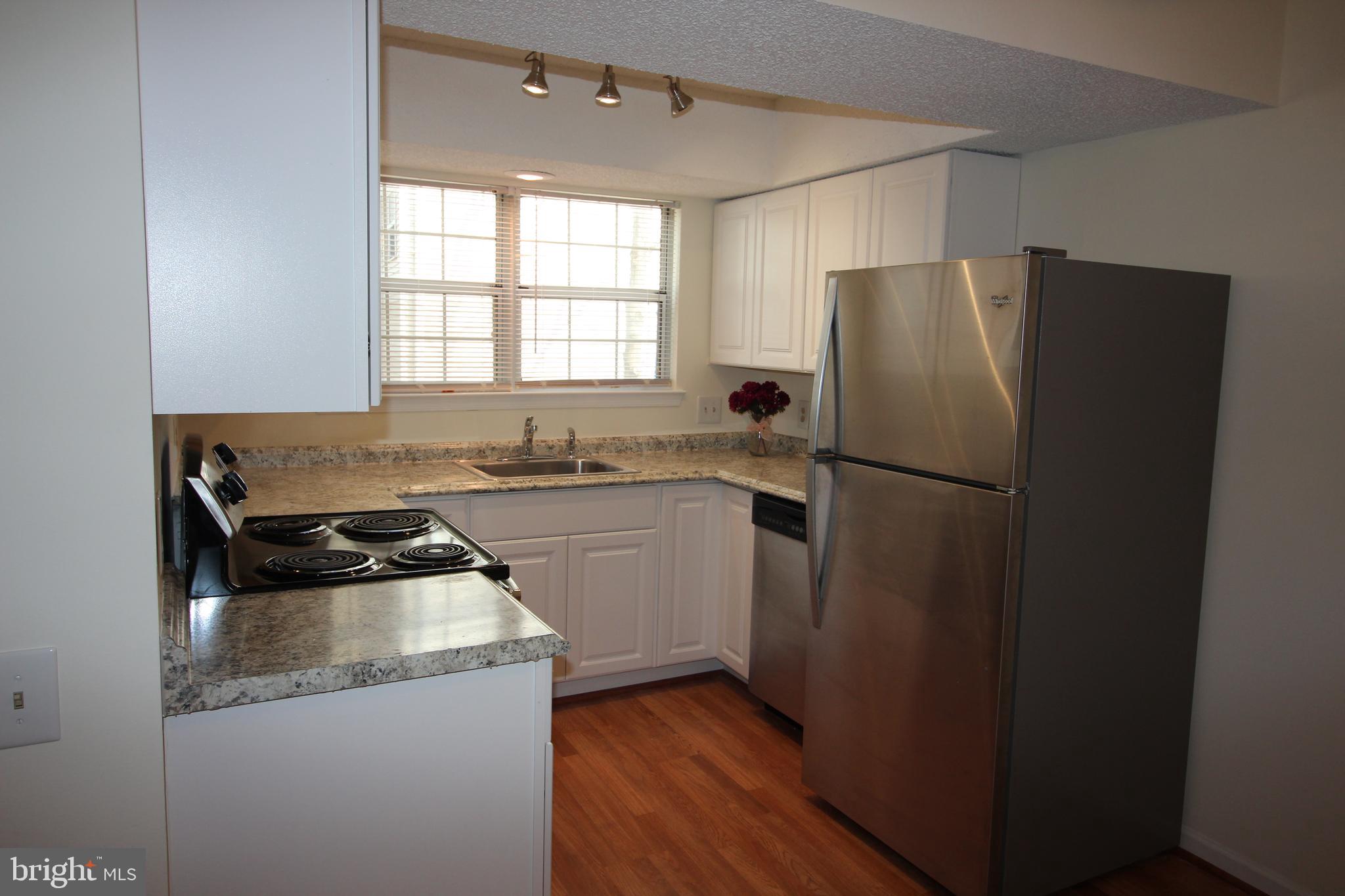 HEIGHTS AT PENDERBROOK - Residential