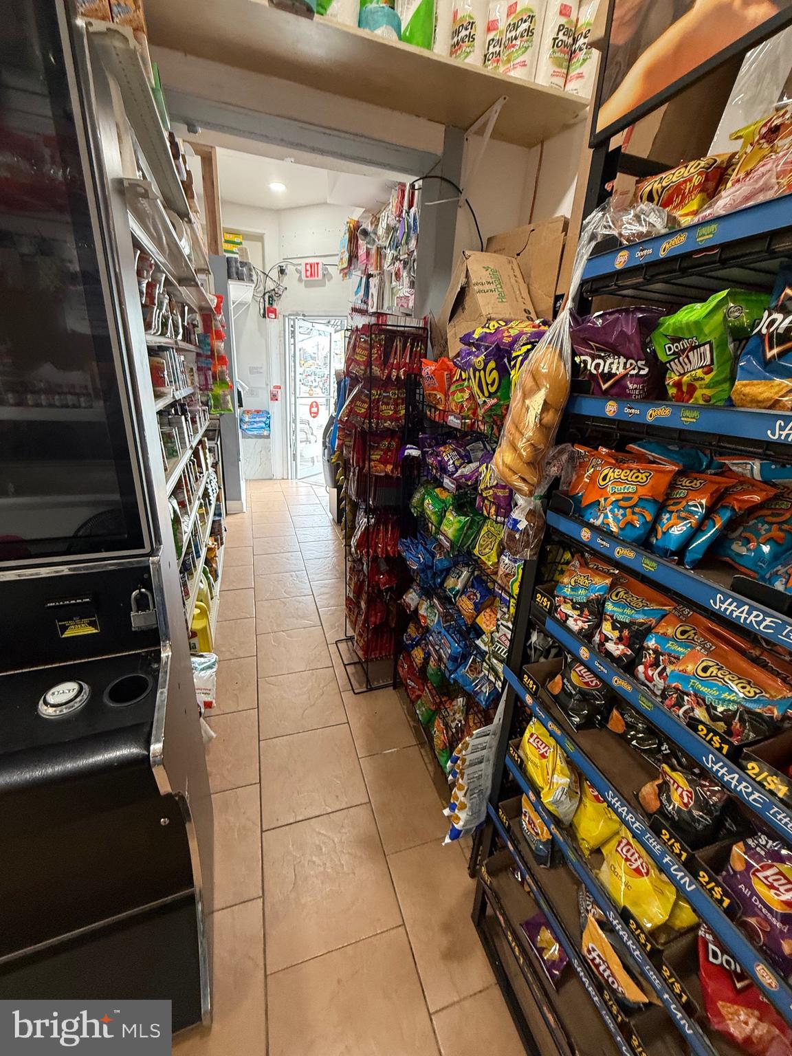 FELTONVILLE - Commercial Sale