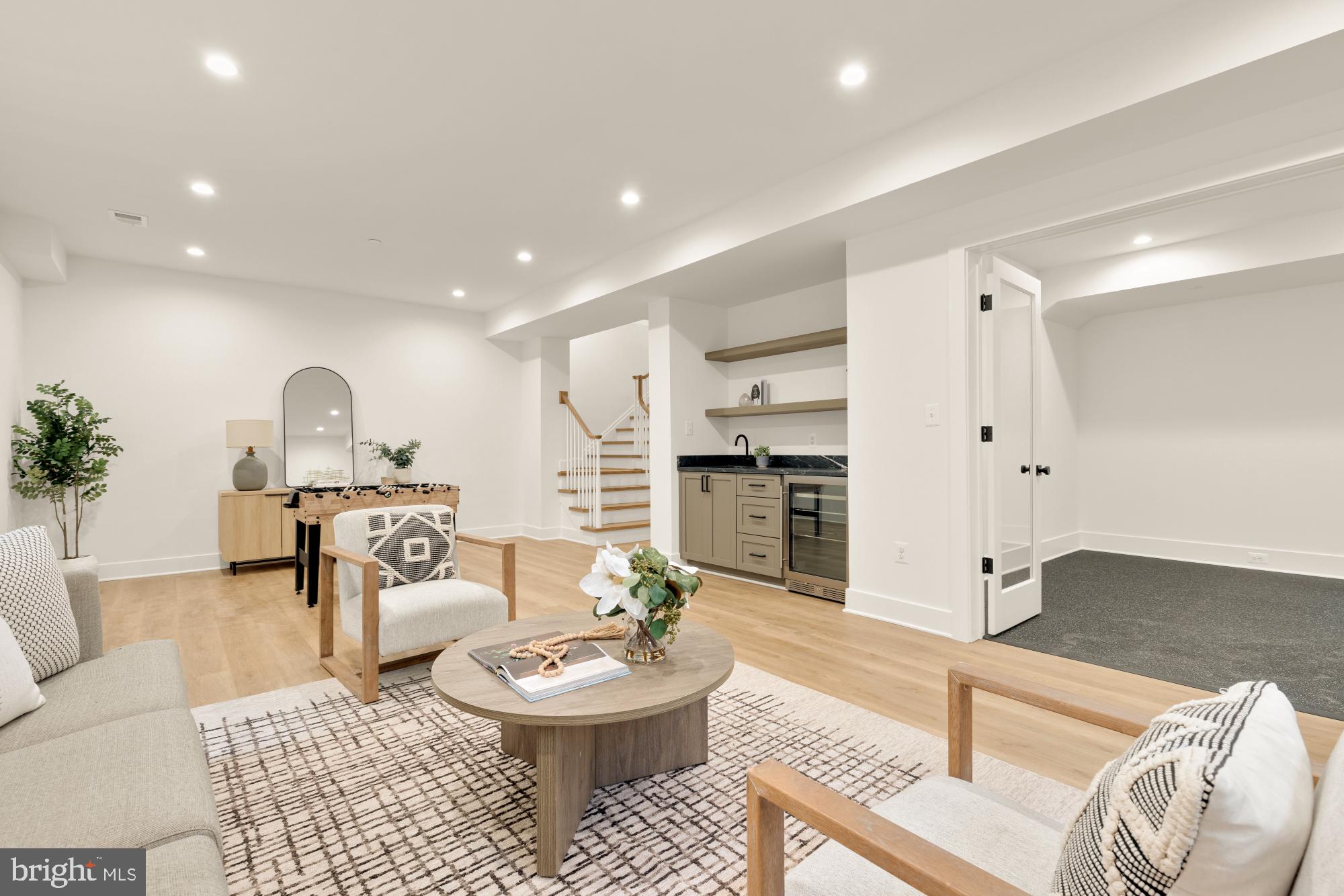 NORWOOD HEIGHTS - Residential