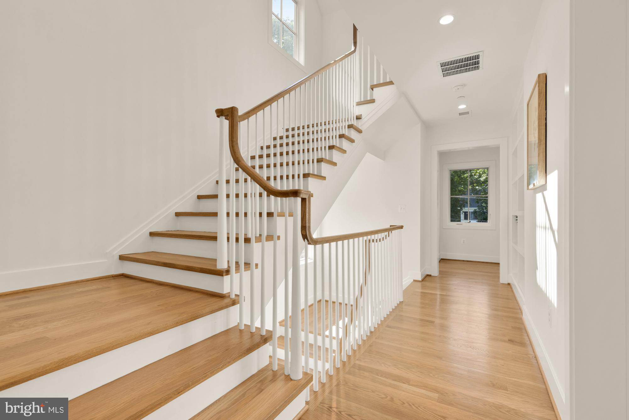 NORWOOD HEIGHTS - Residential