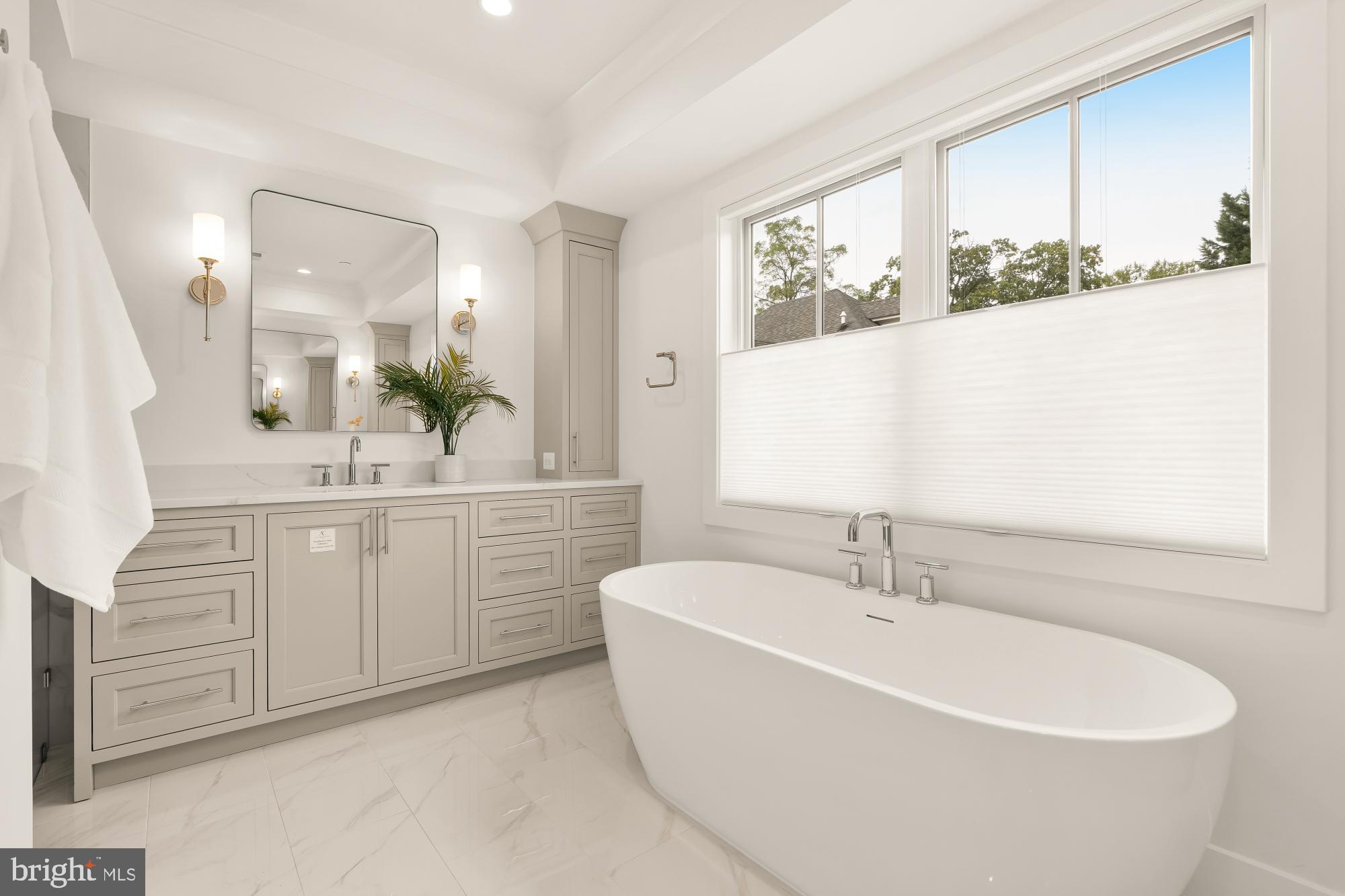 NORWOOD HEIGHTS - Residential