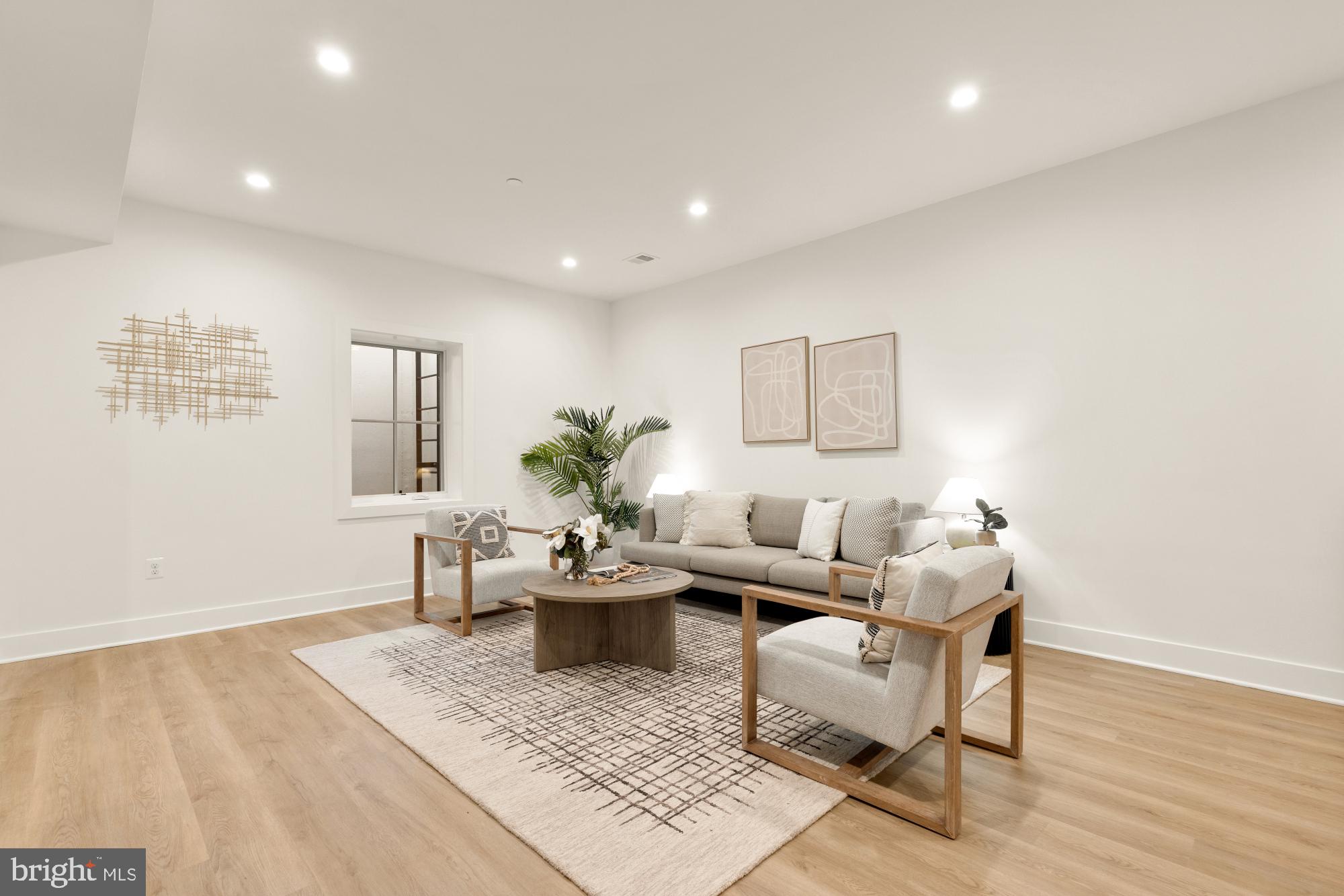 NORWOOD HEIGHTS - Residential