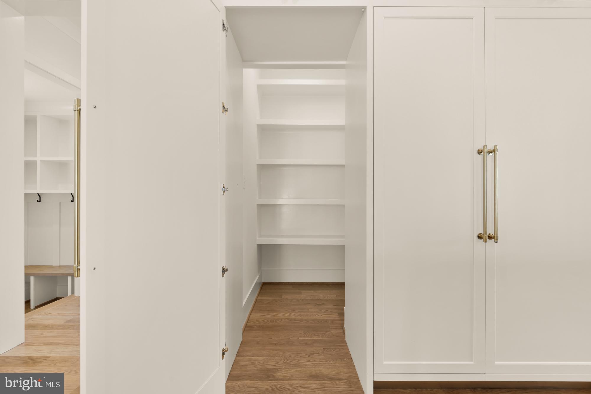 NORWOOD HEIGHTS - Residential