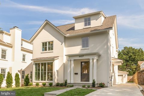 4427 RIDGE STREET CHEVY CHASE MD 20815