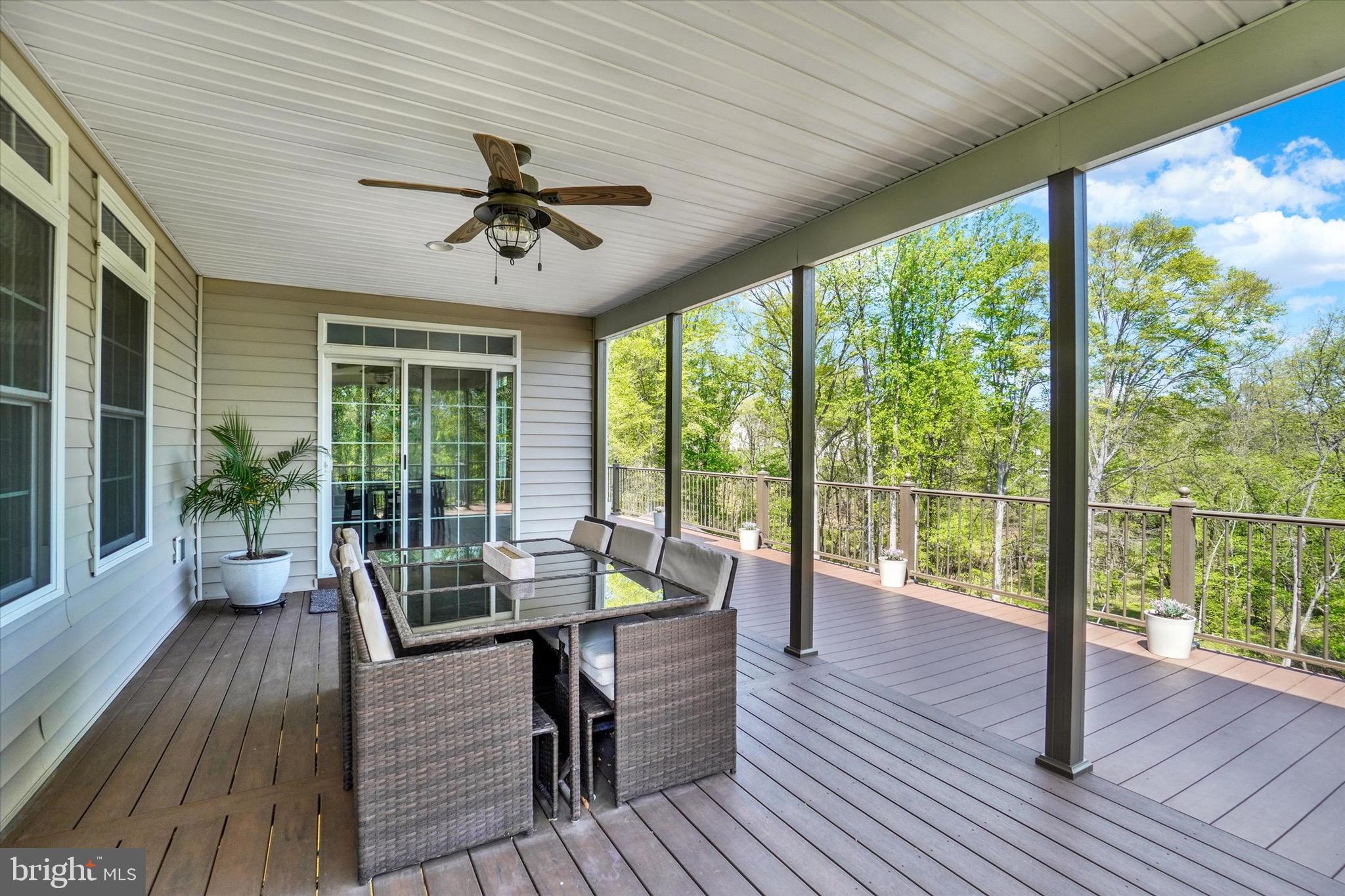HAMPDEN SUMMIT - Residential