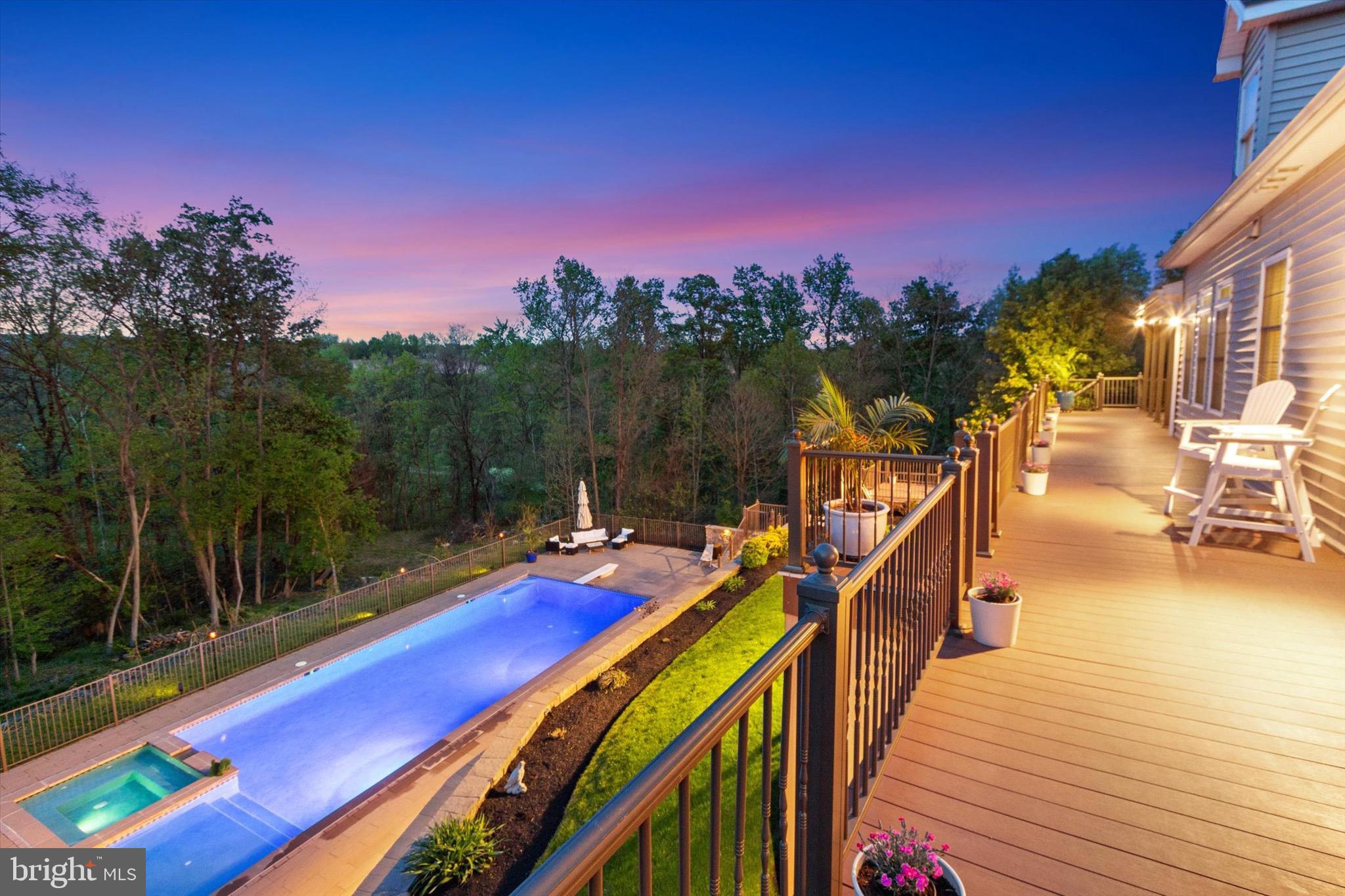 HAMPDEN SUMMIT - Residential