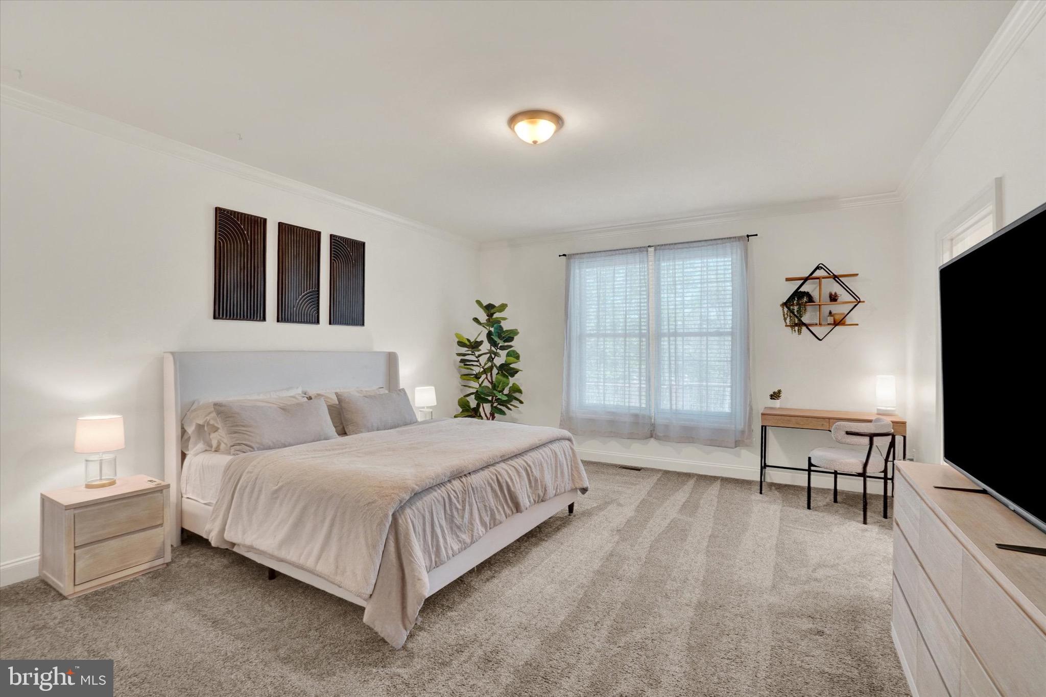 HAMPDEN SUMMIT - Residential