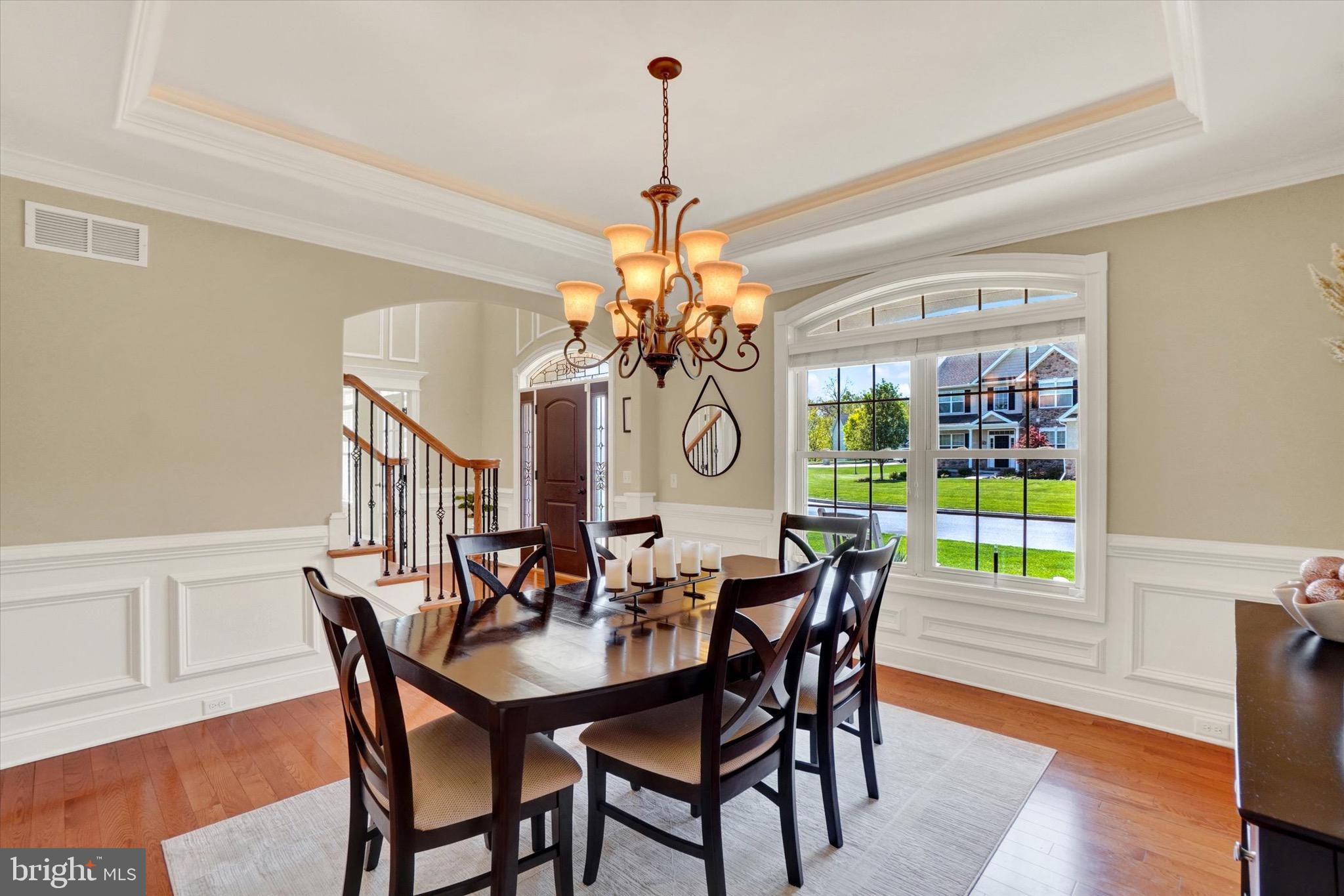 HAMPDEN SUMMIT - Residential