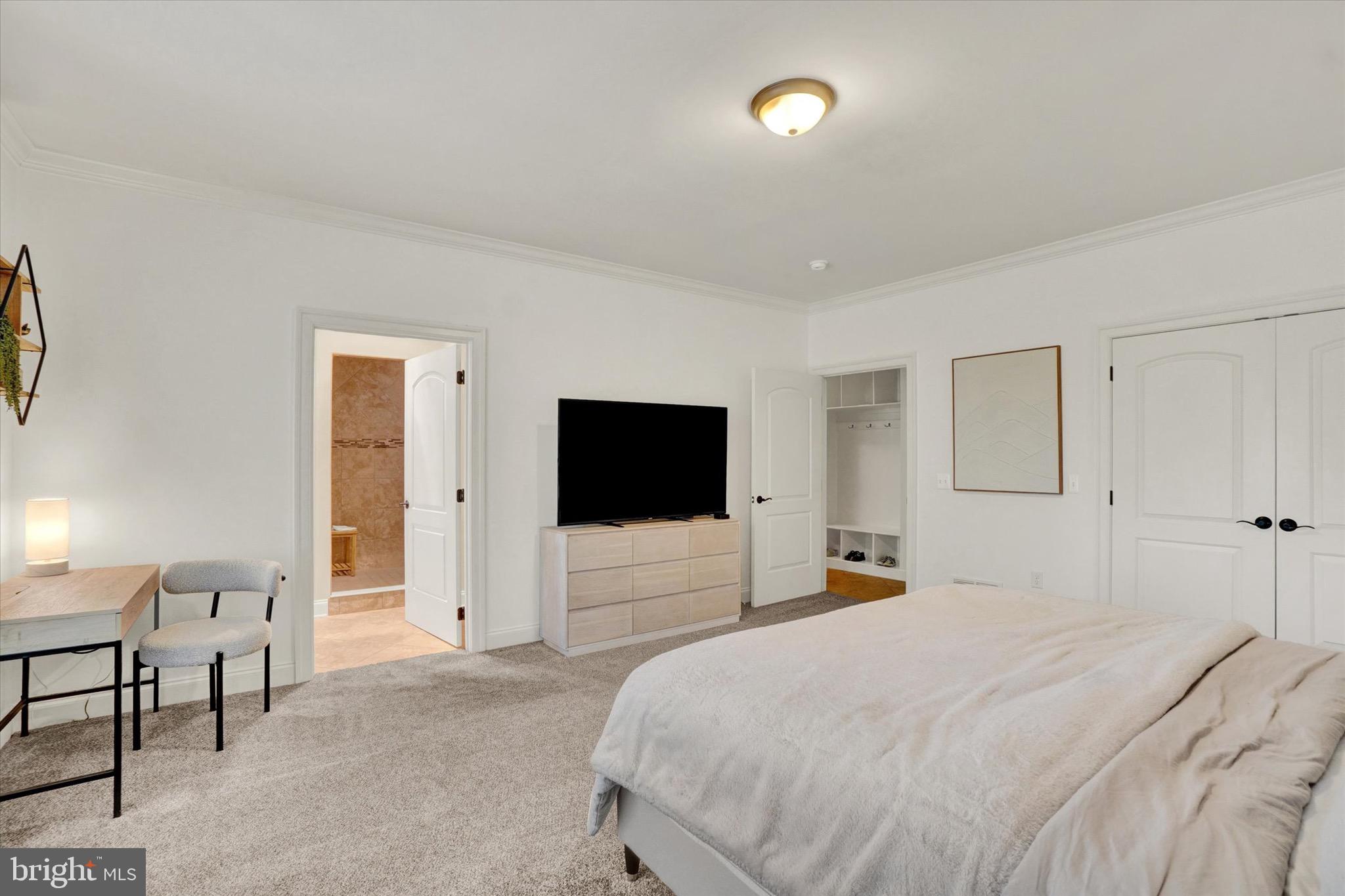 HAMPDEN SUMMIT - Residential