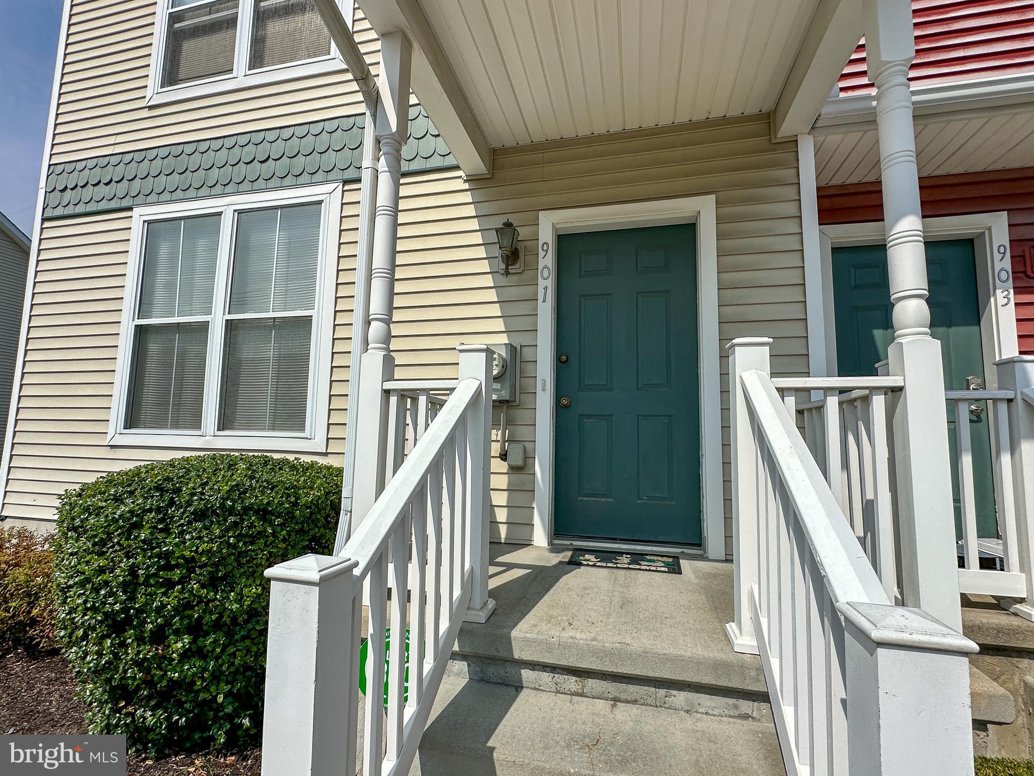 901 MERCHANT STREET