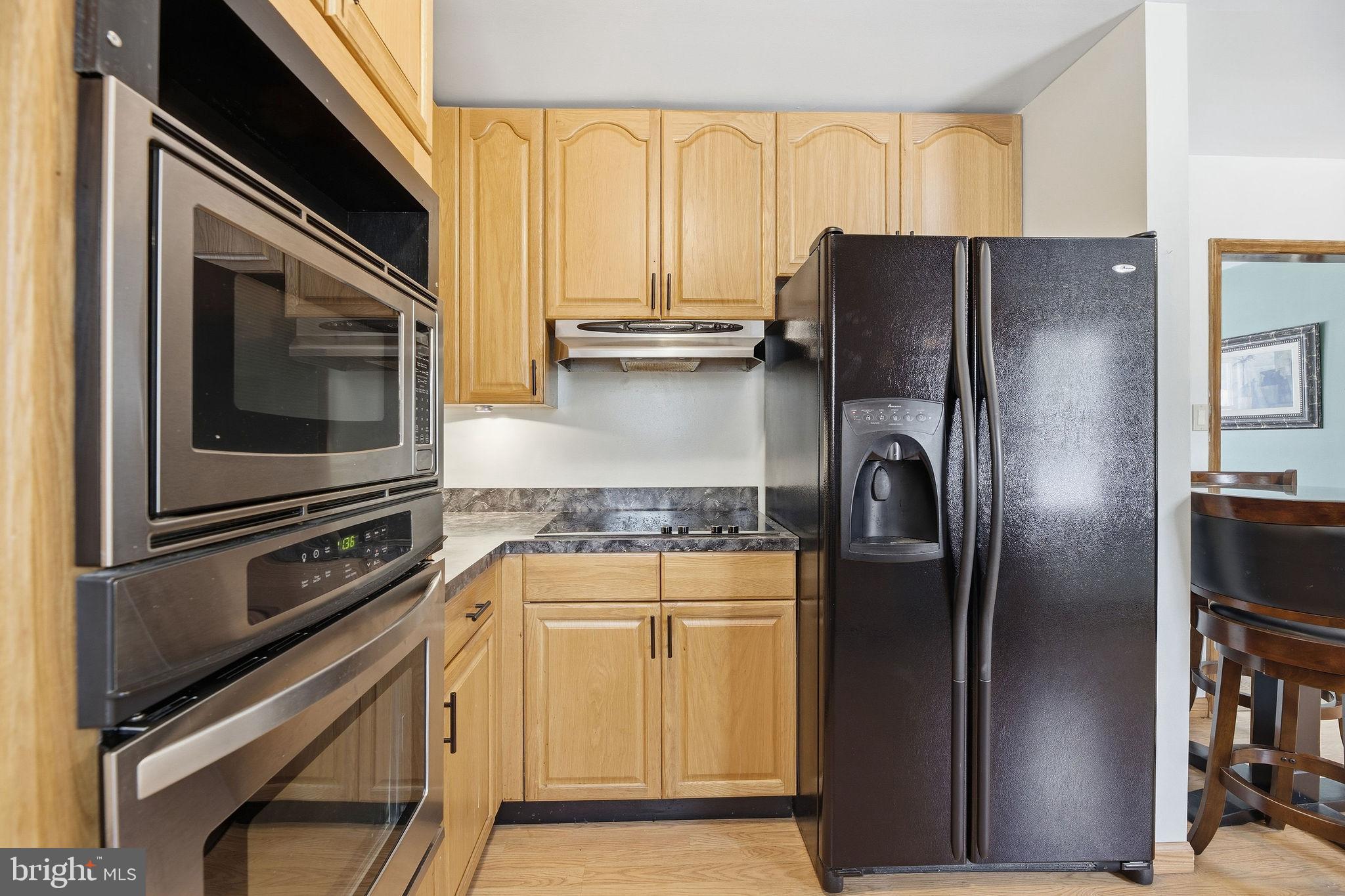 WARRLINDA VILLAGE - Residential