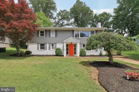1212 WARE STREET SW VIENNA VA 22180