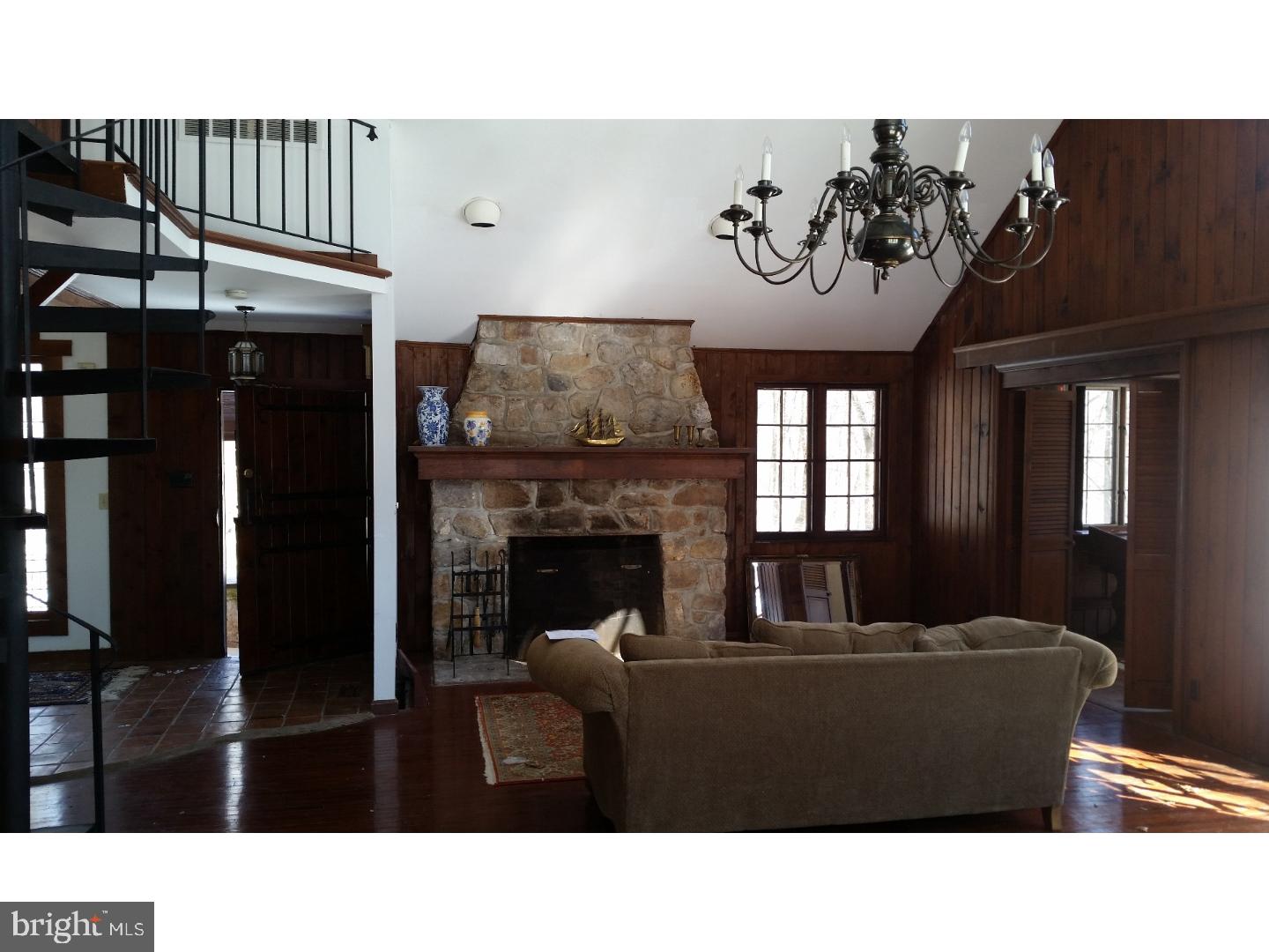 VALLEY FORGE MTN - Residential