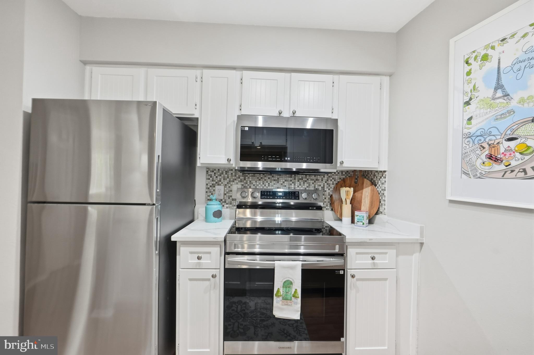 3313 WYNDHAM CIRCLE 1209