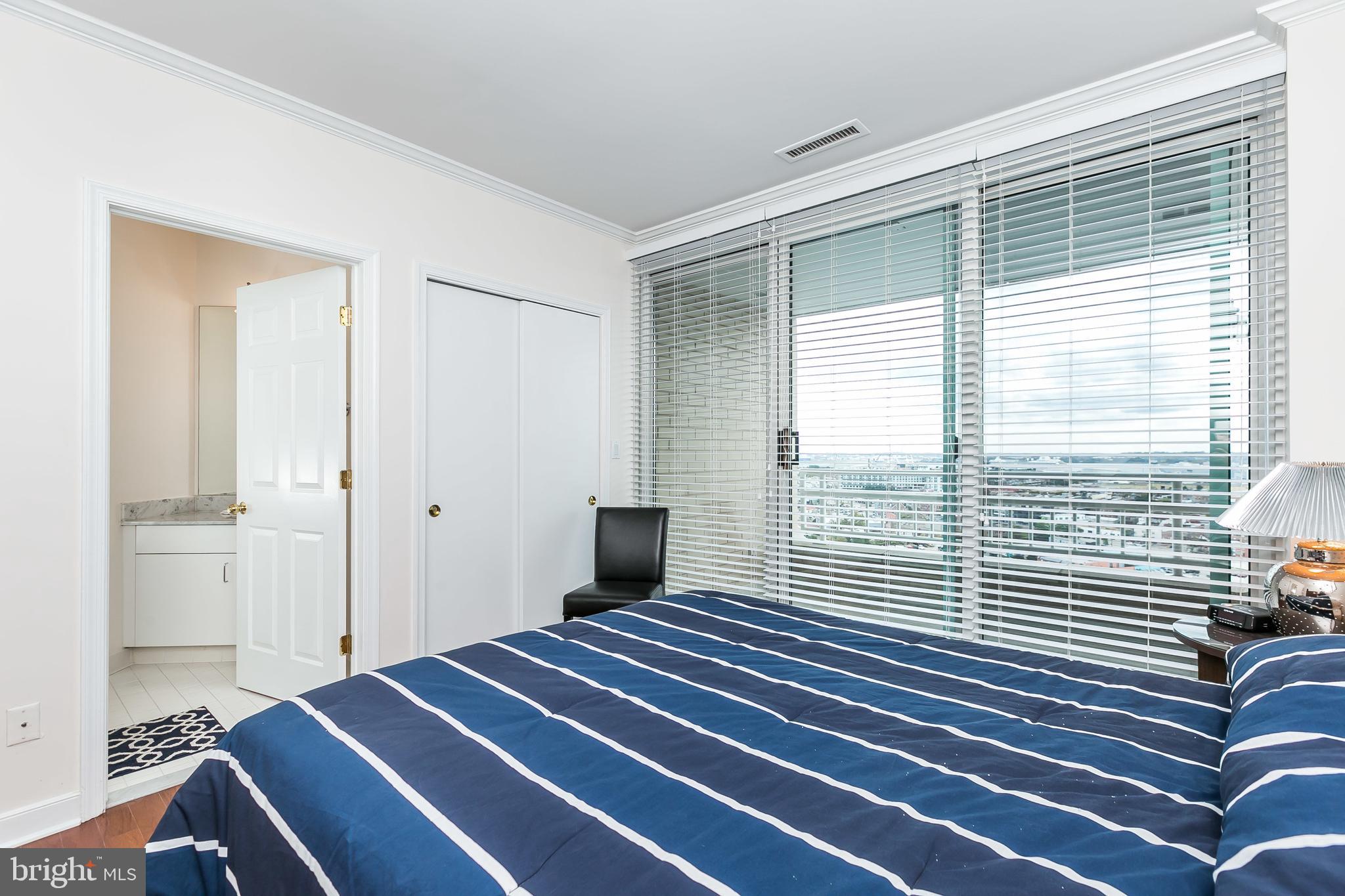 HARBORVIEW CONDOMINIUMS - Residential