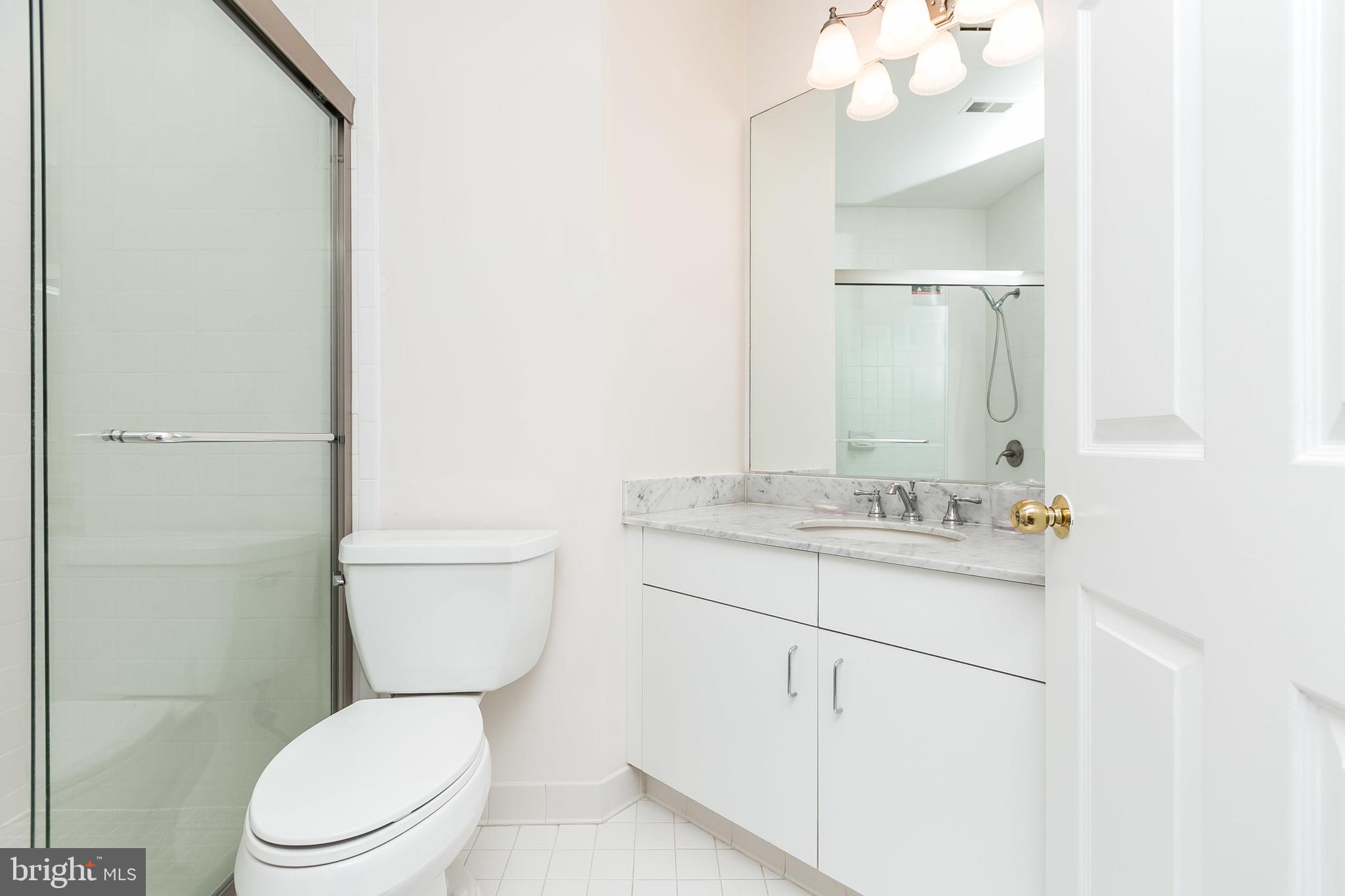 HARBORVIEW CONDOMINIUMS - Residential