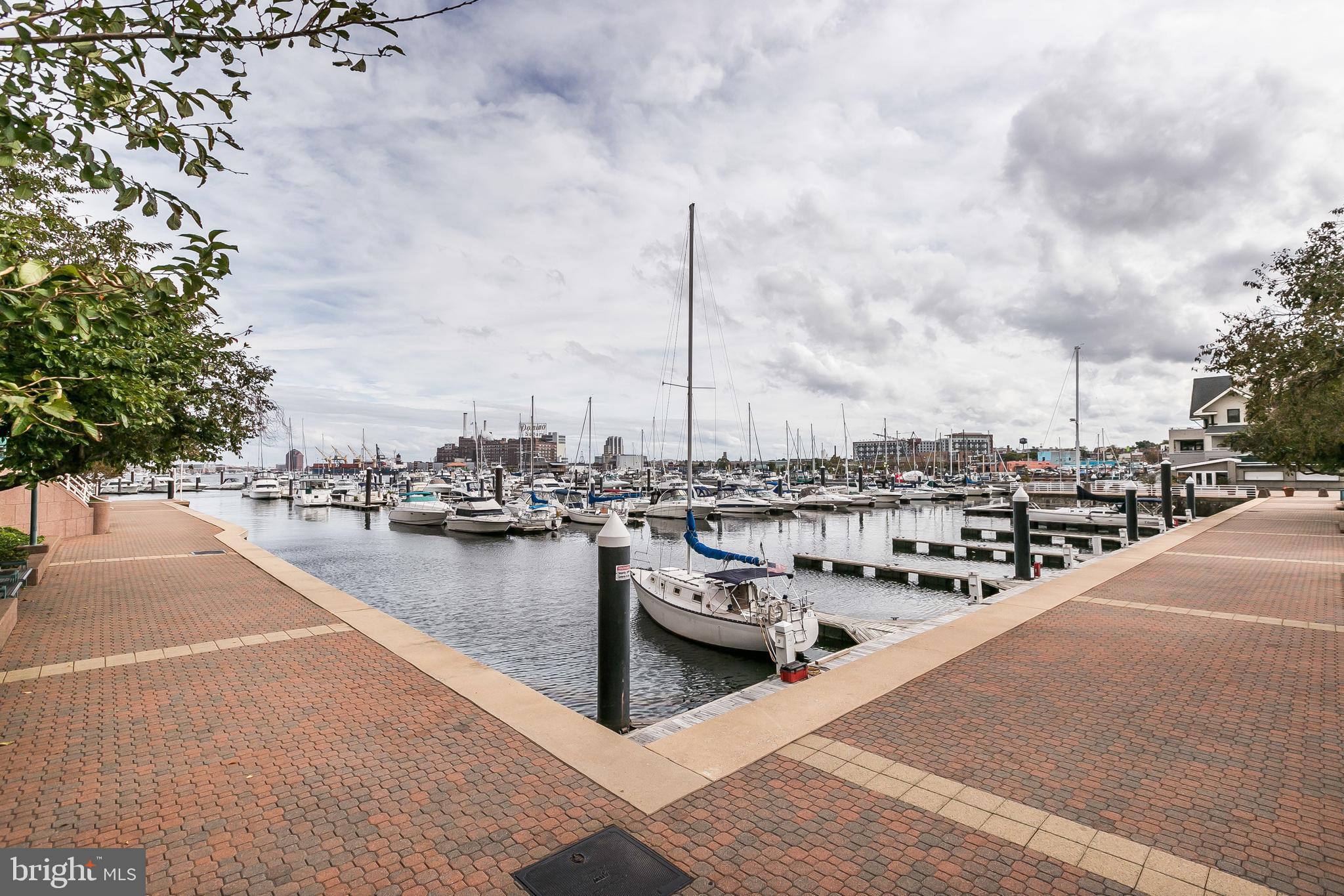 HARBORVIEW CONDOMINIUMS - Residential