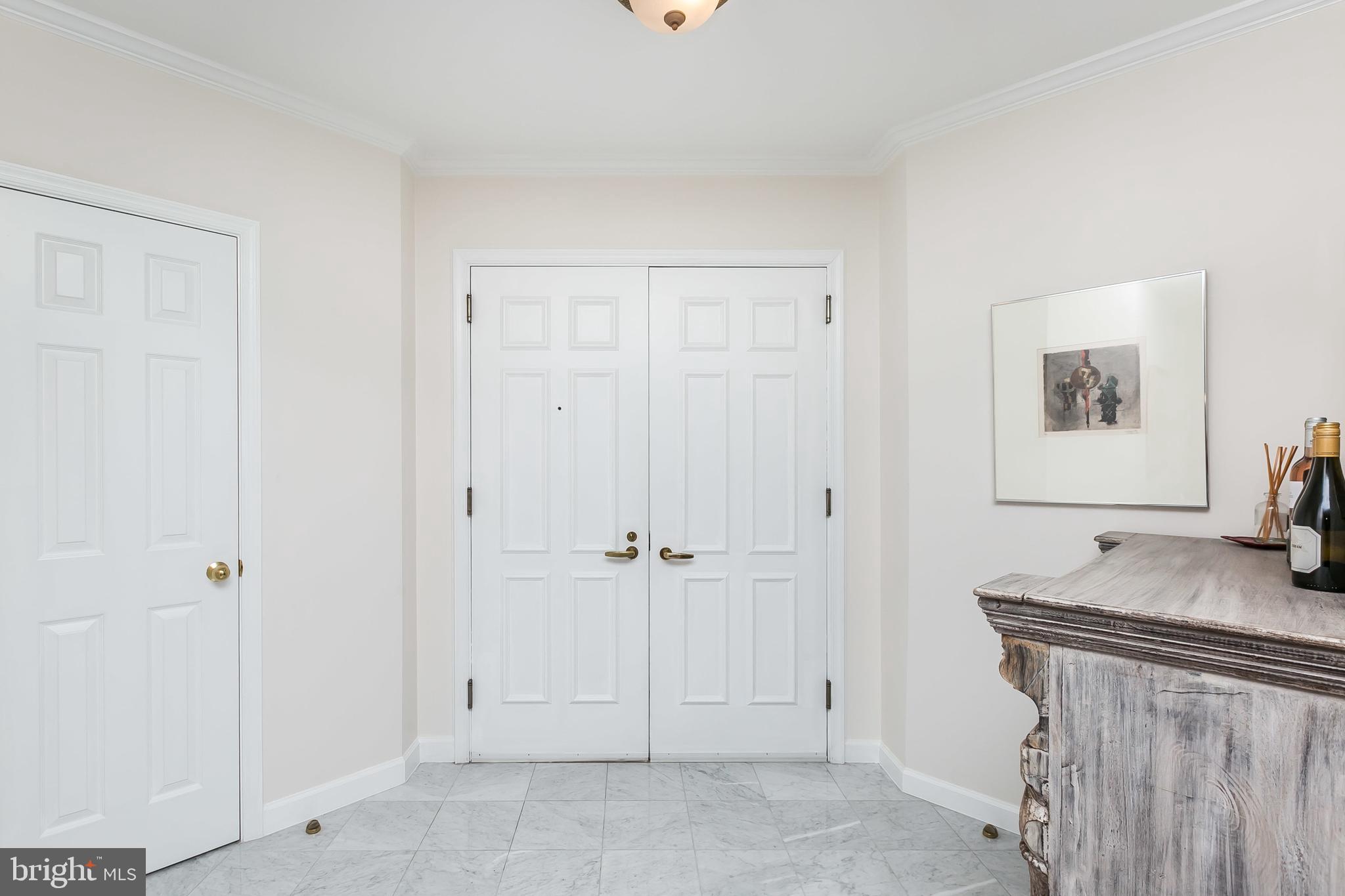 HARBORVIEW CONDOMINIUMS - Residential