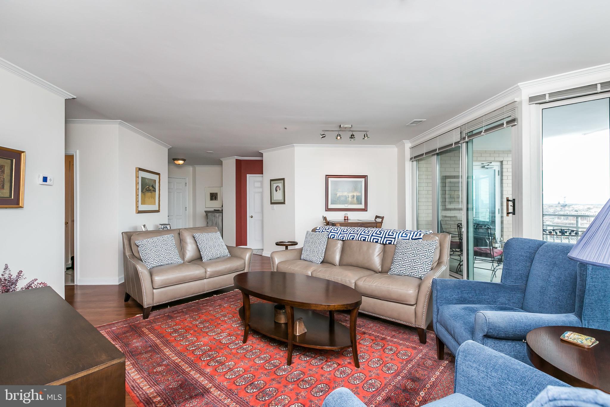 HARBORVIEW CONDOMINIUMS - Residential