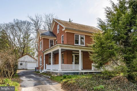 Photo of 60 Paradise Lane, RONKS, PA 17572 (MLS # PALA2085272)