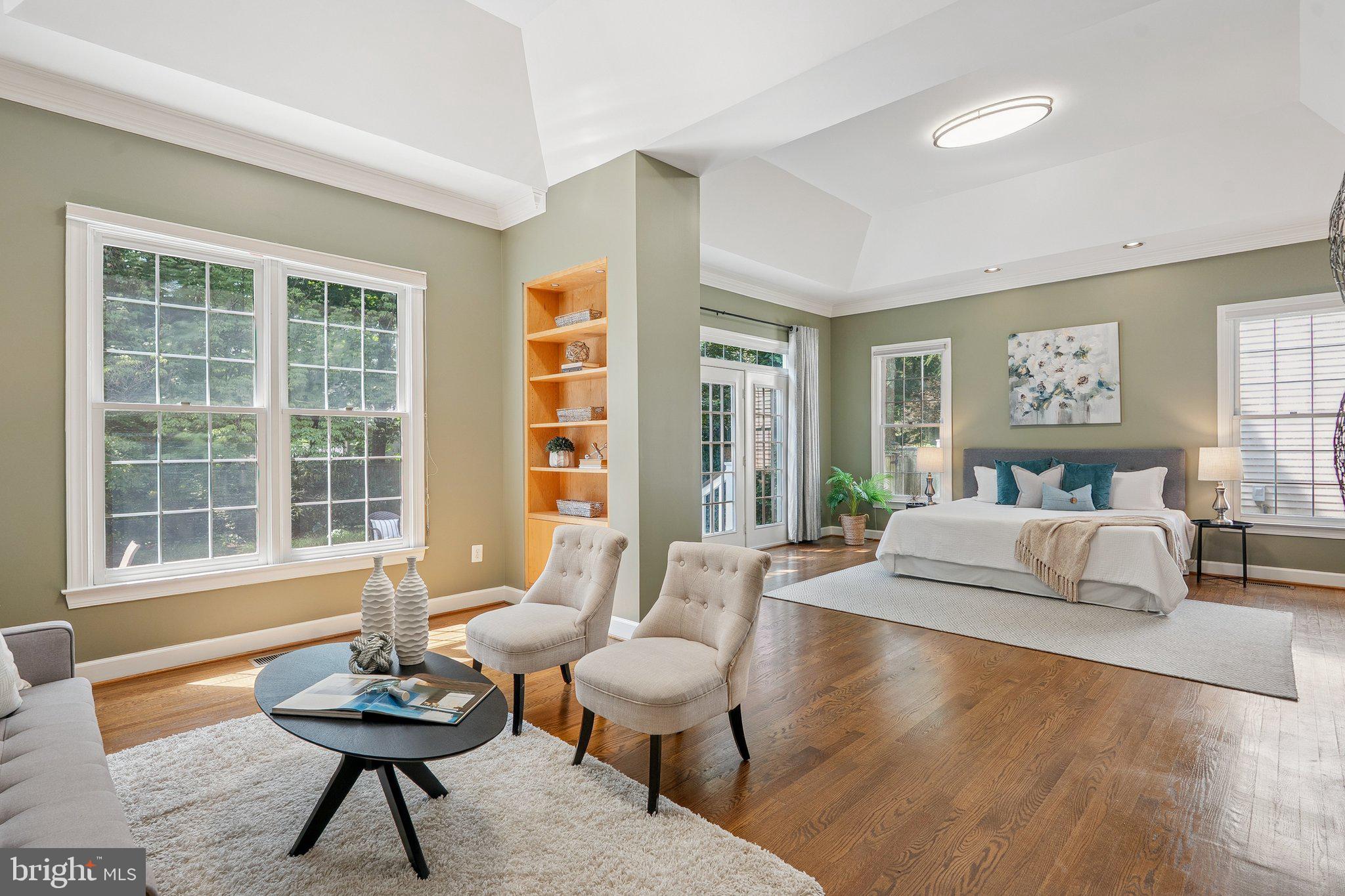 POTOMAC REGENCY - Residential